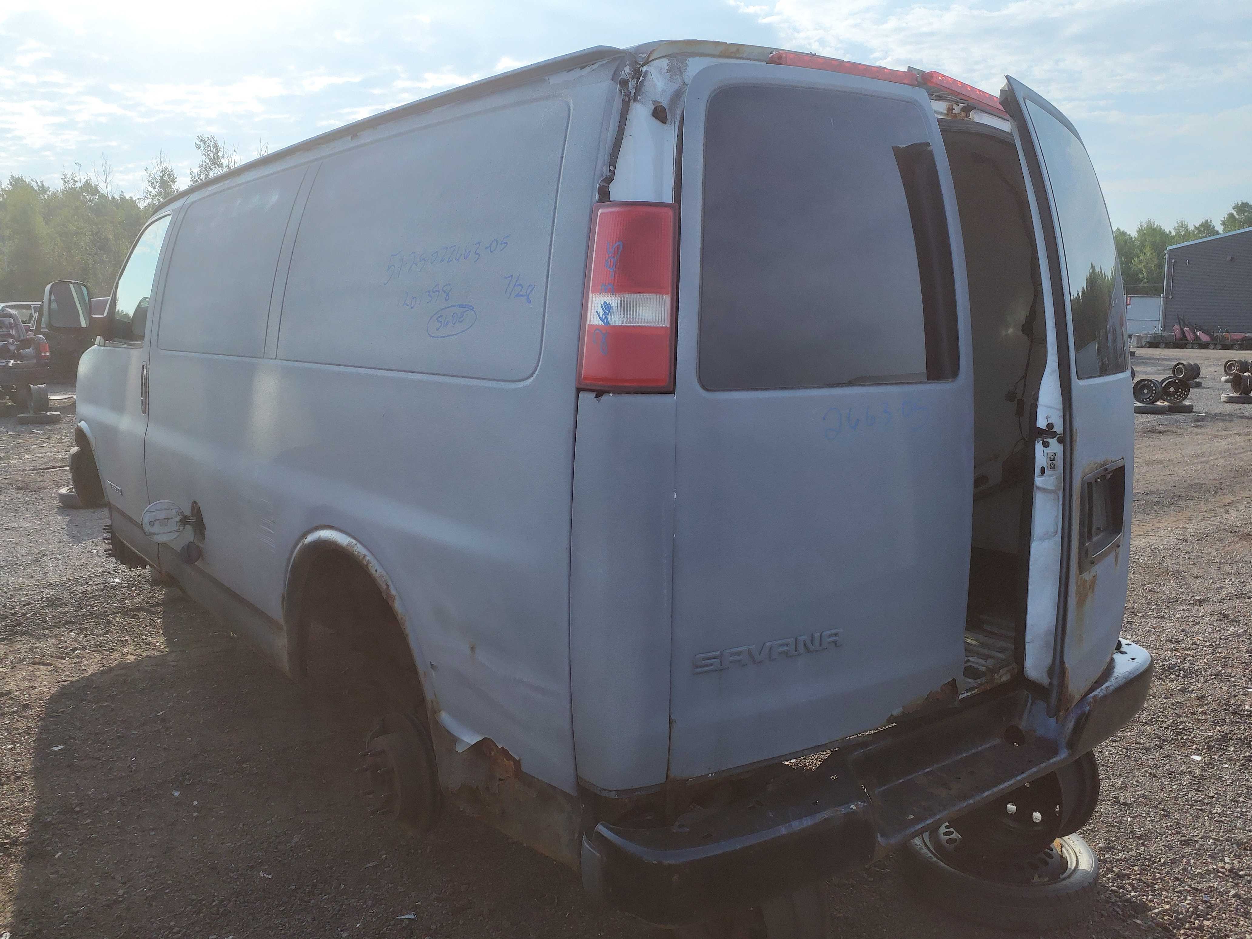 GMC SAVANA CARGO 2005