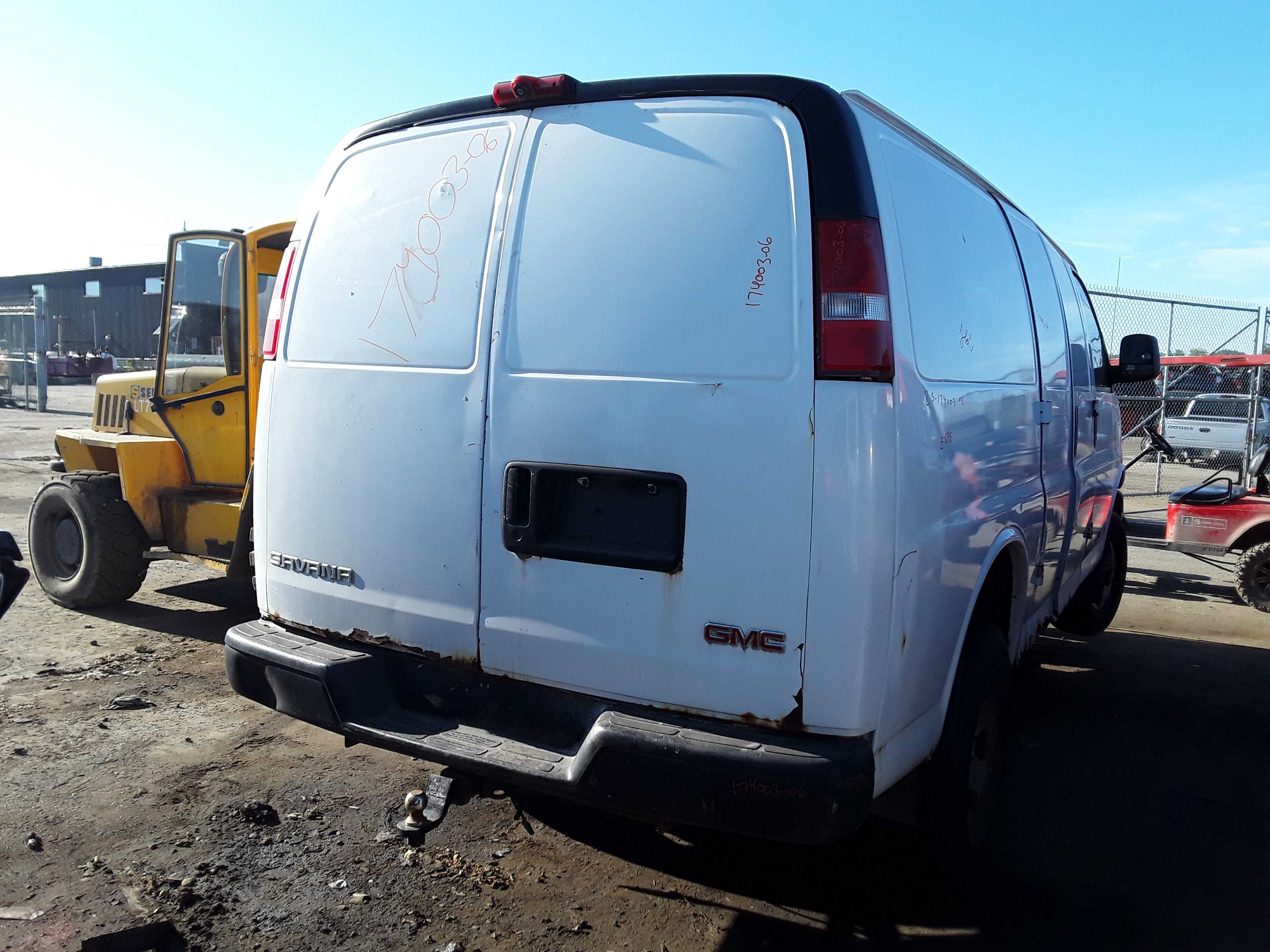GMC SAVANA CARGO 2006