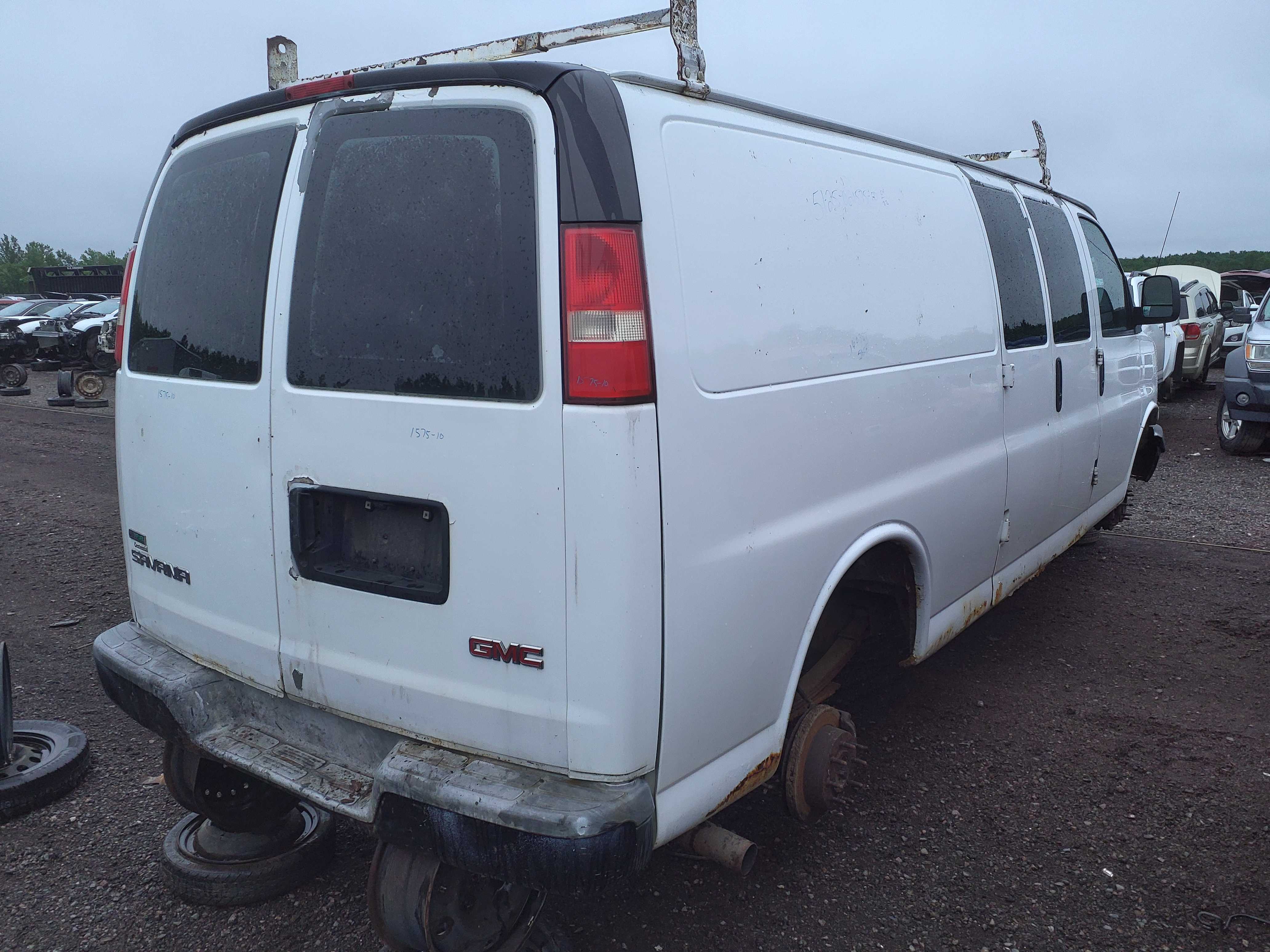 GMC SAVANA CARGO 2010