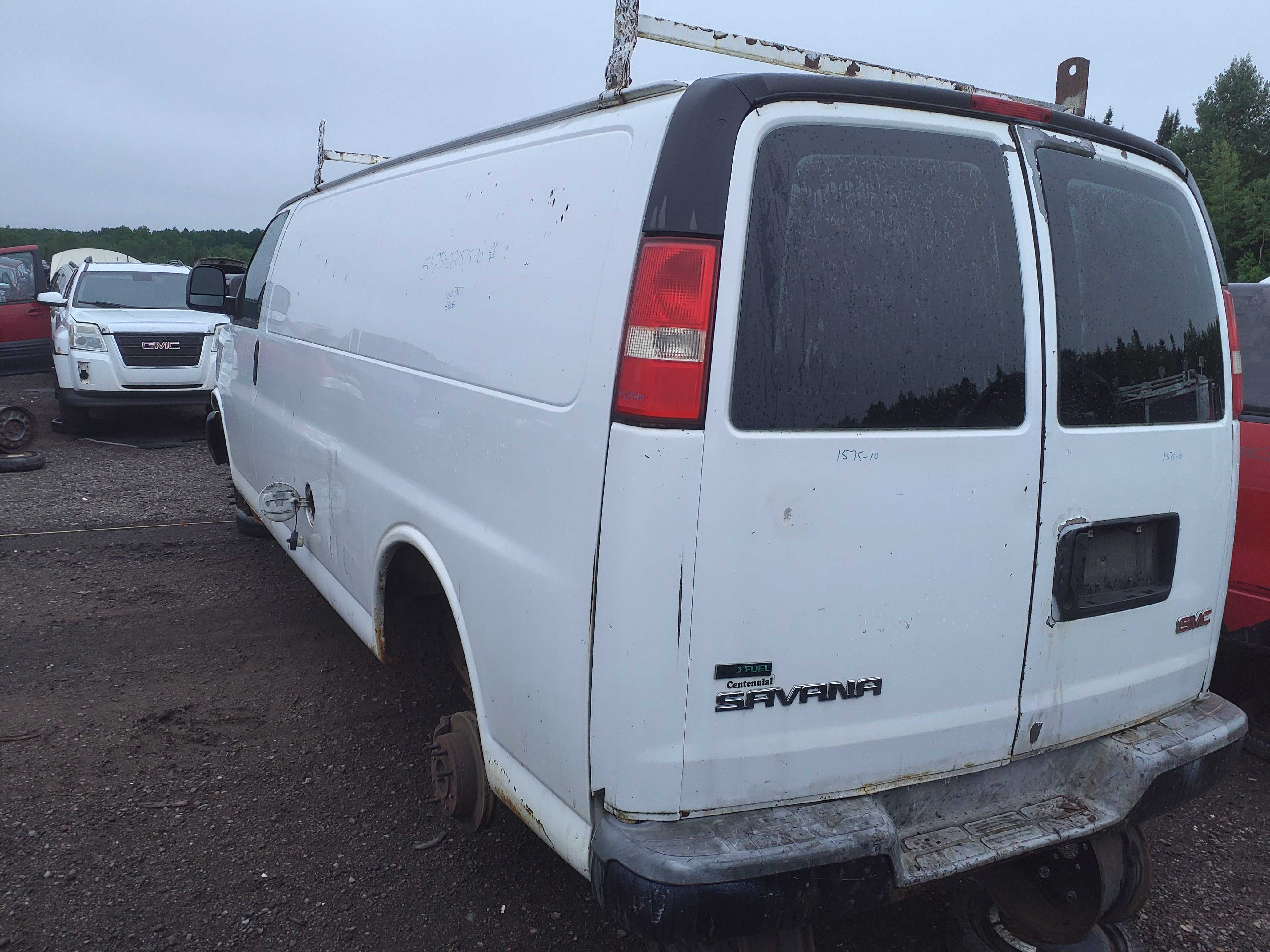 GMC SAVANA CARGO 2010