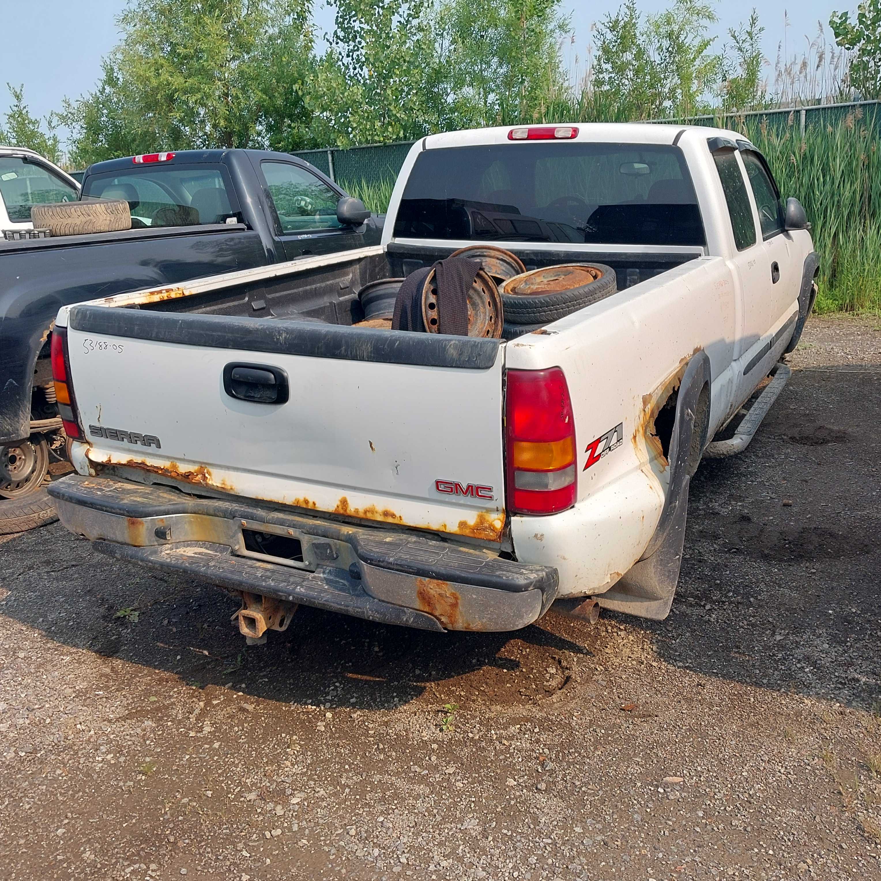 GMC SIERRA 1500 2005