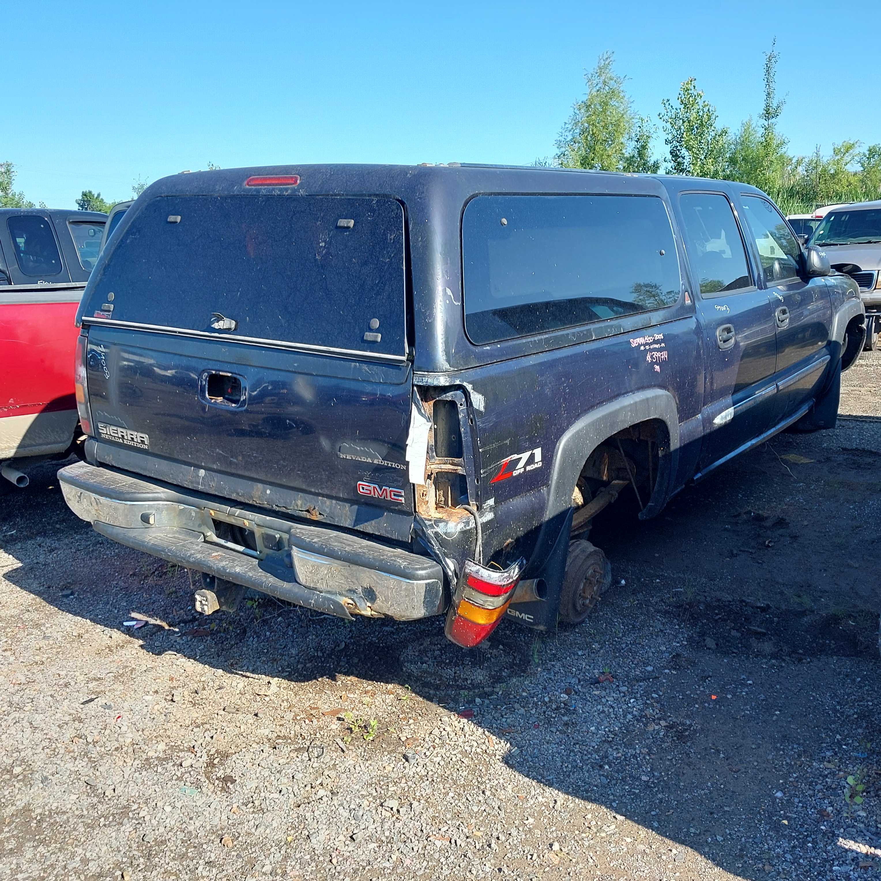 GMC SIERRA 1500 2005