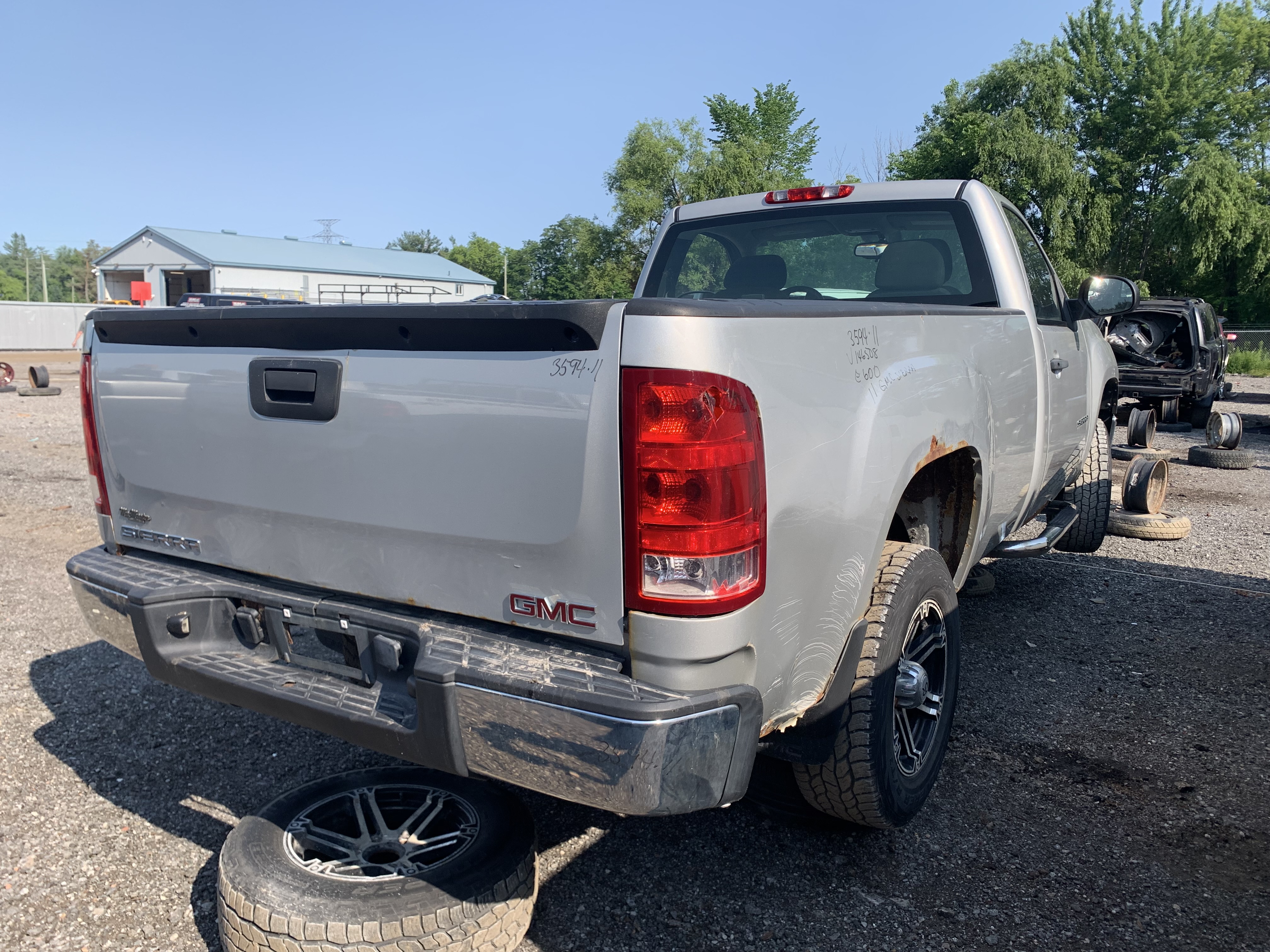 GMC SIERRA 1500 2011