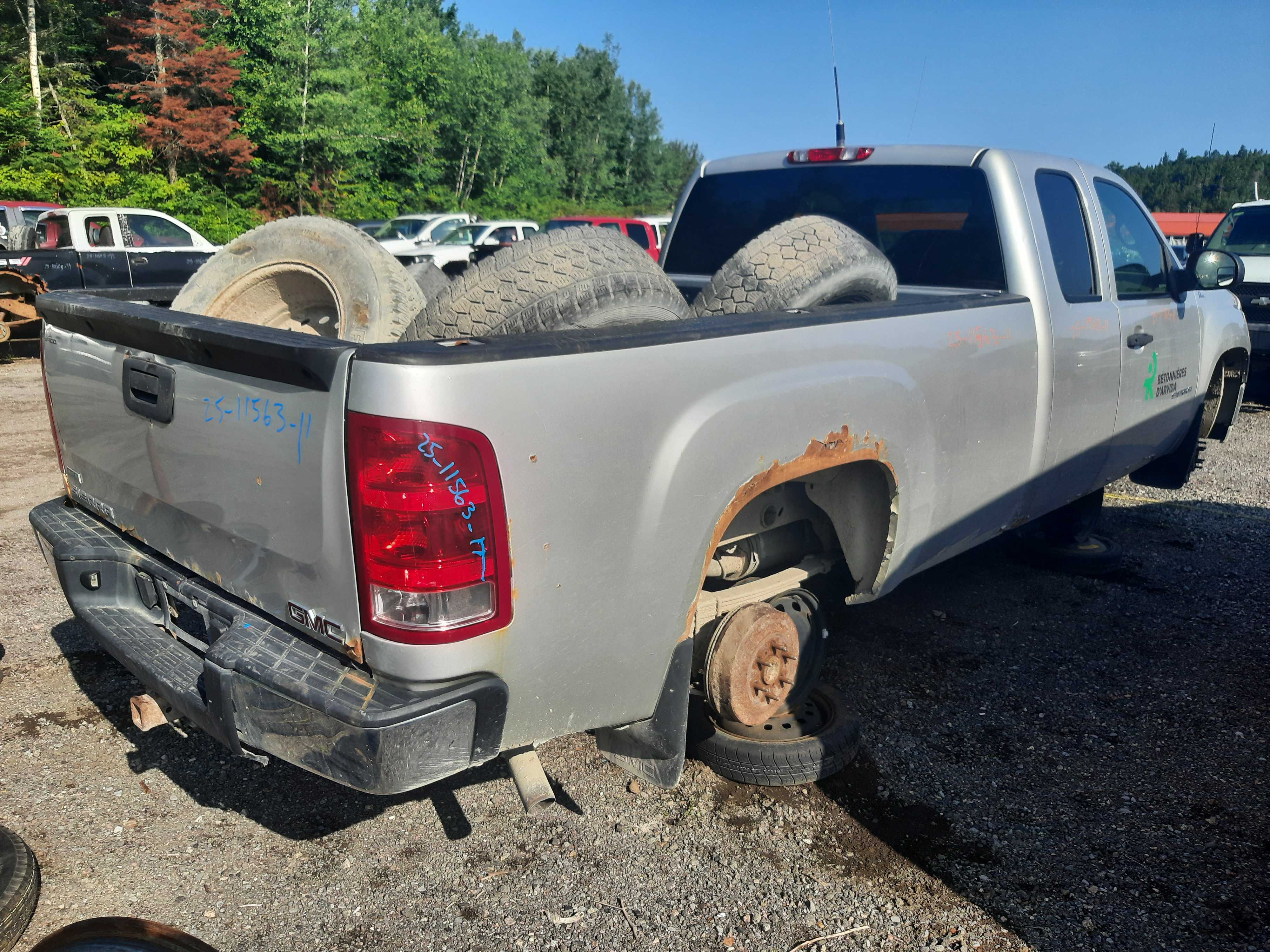 GMC SIERRA 1500 2011