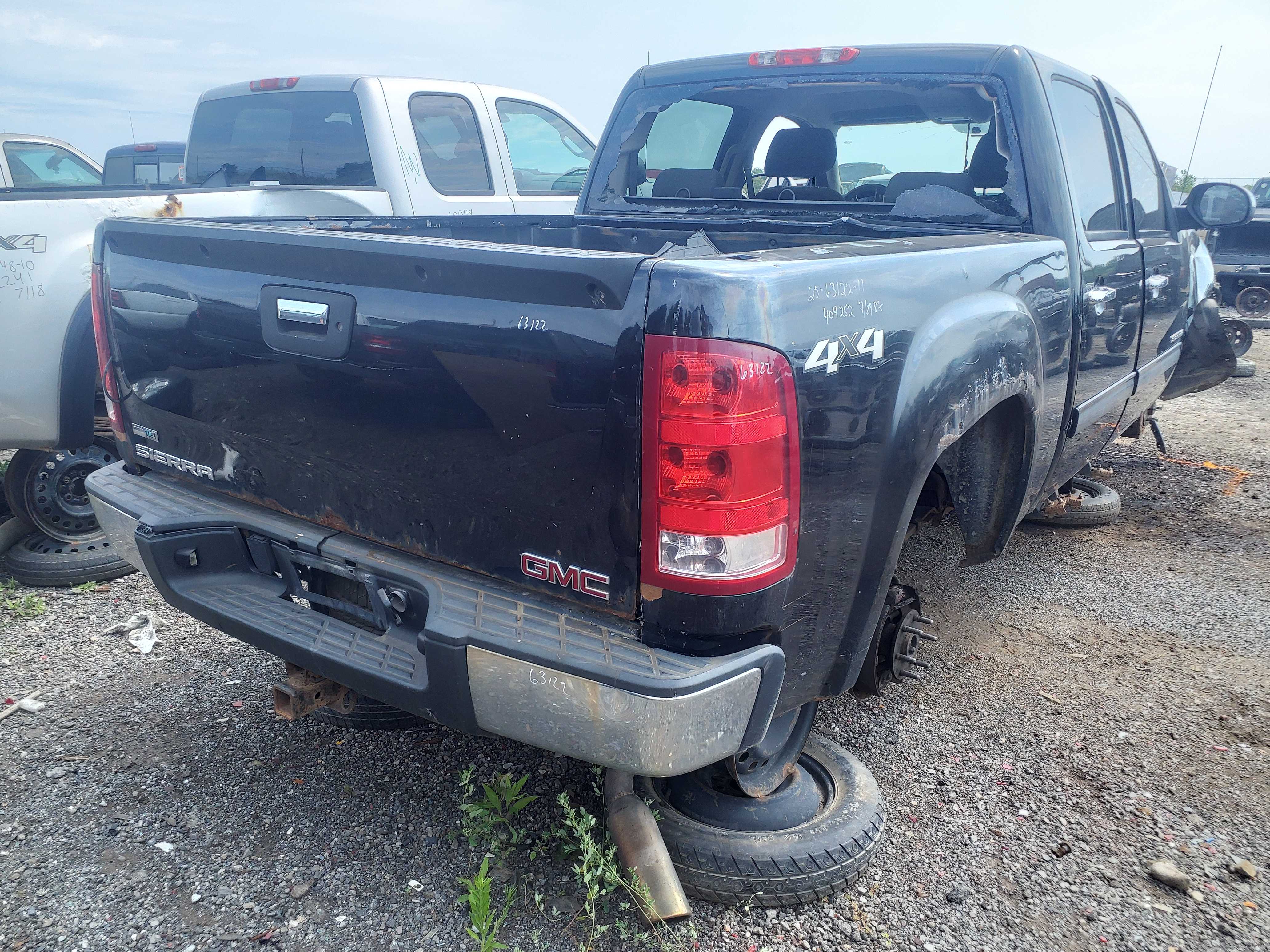 GMC SIERRA 1500 2011