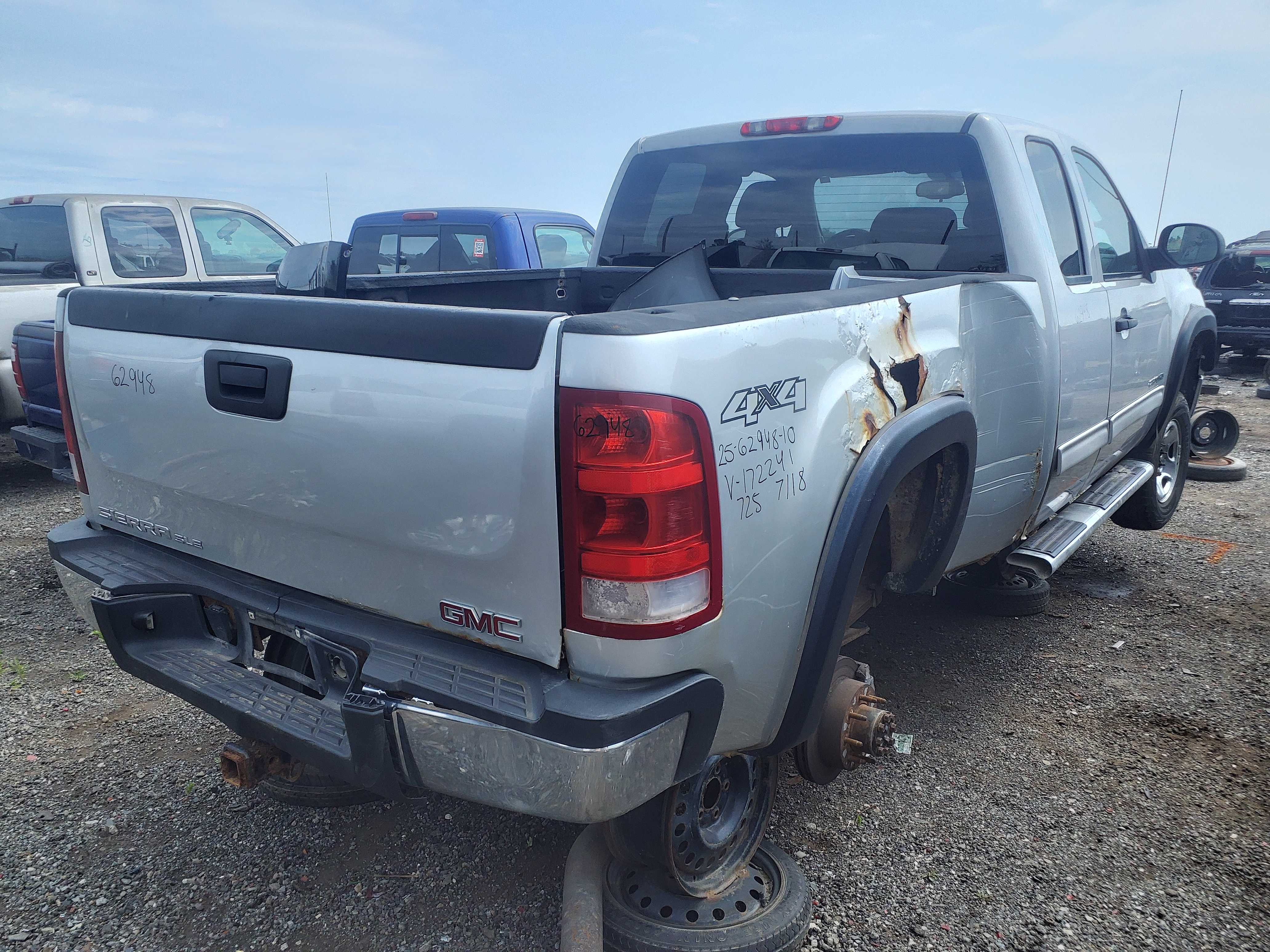 GMC SIERRA 2500 2010