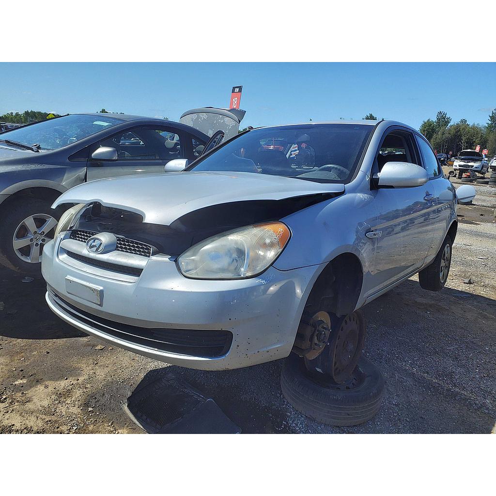 HYUNDAI ACCENT 2009