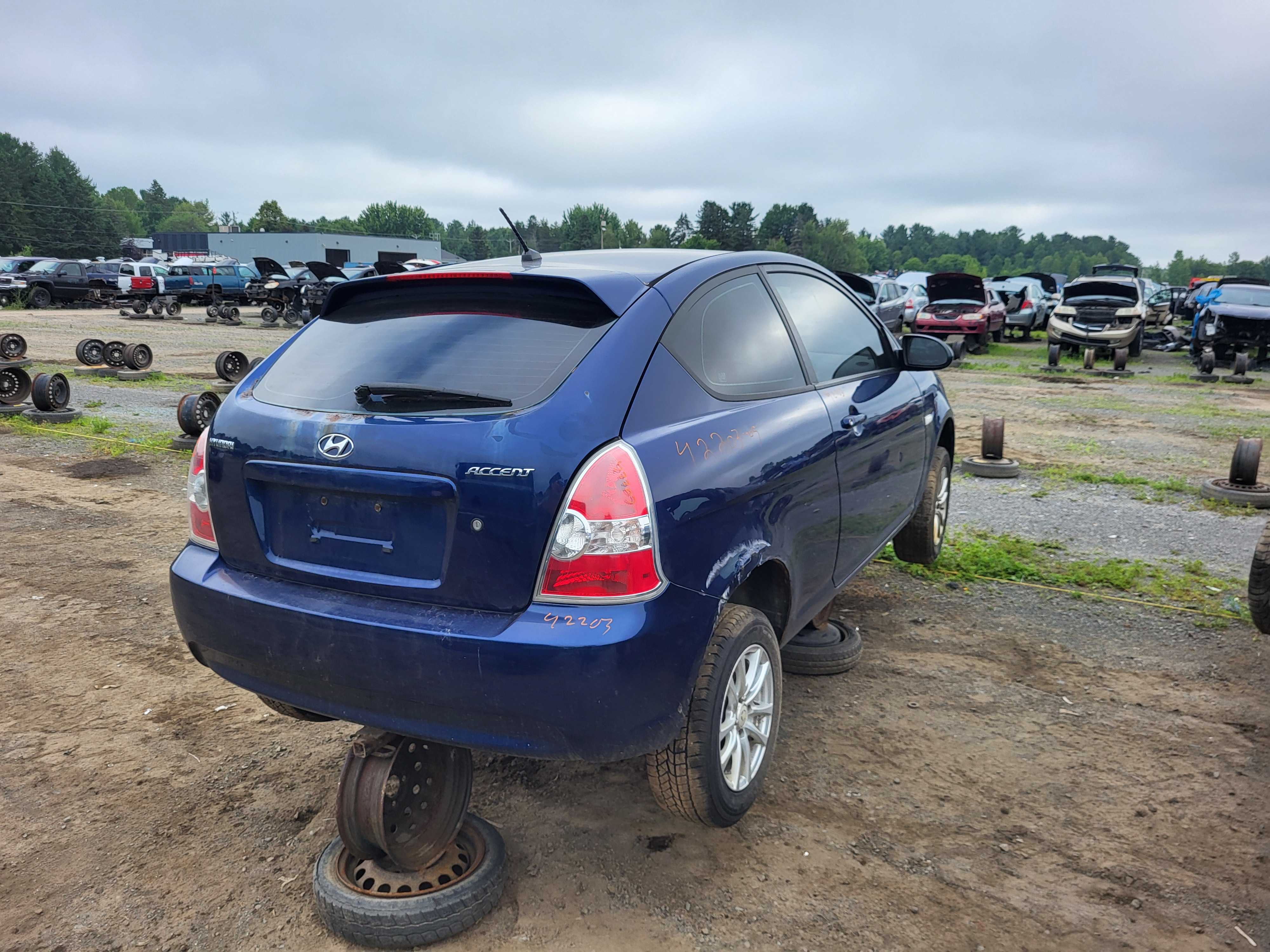 HYUNDAI ACCENT 2009