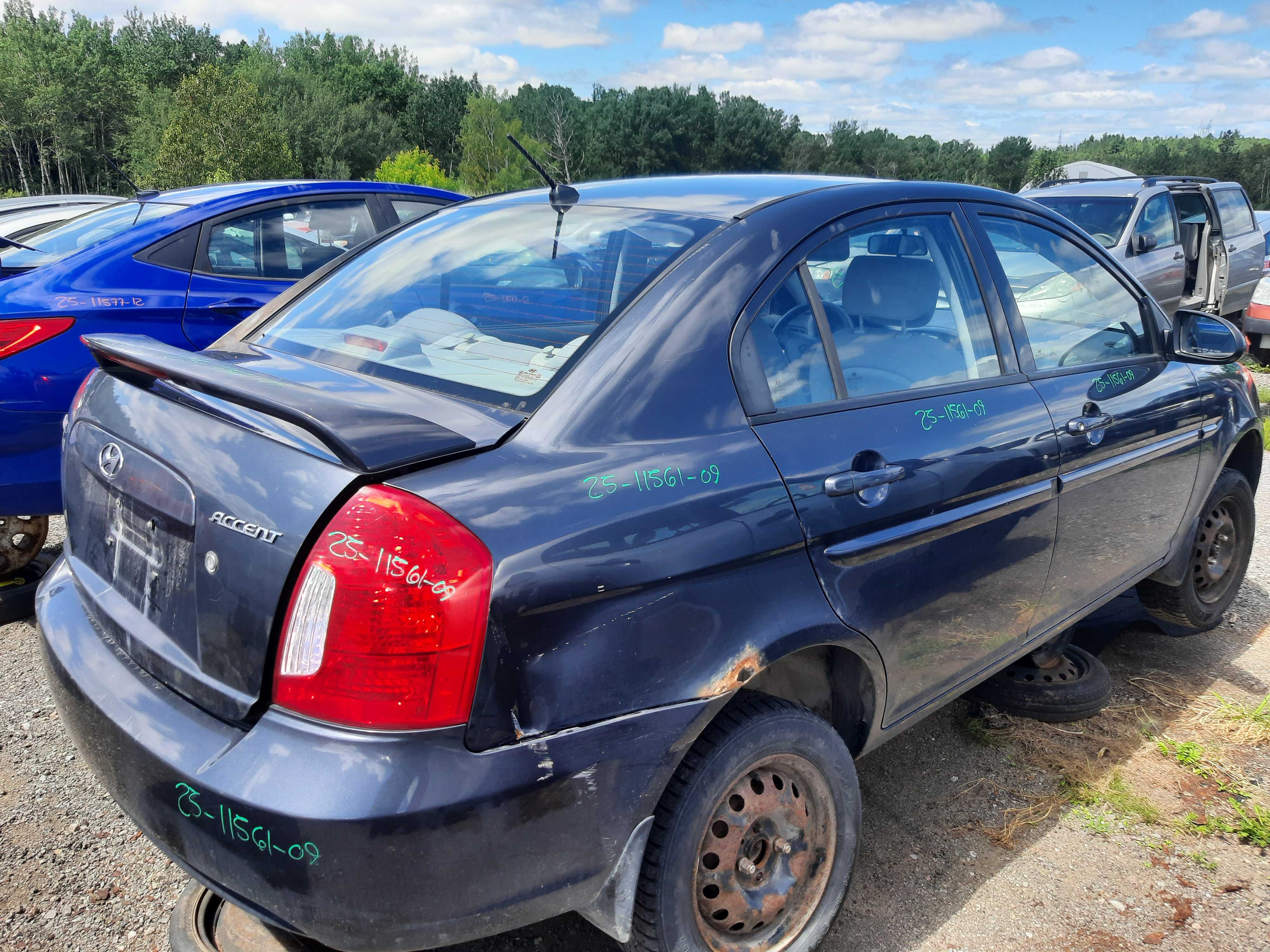 HYUNDAI ACCENT 2009