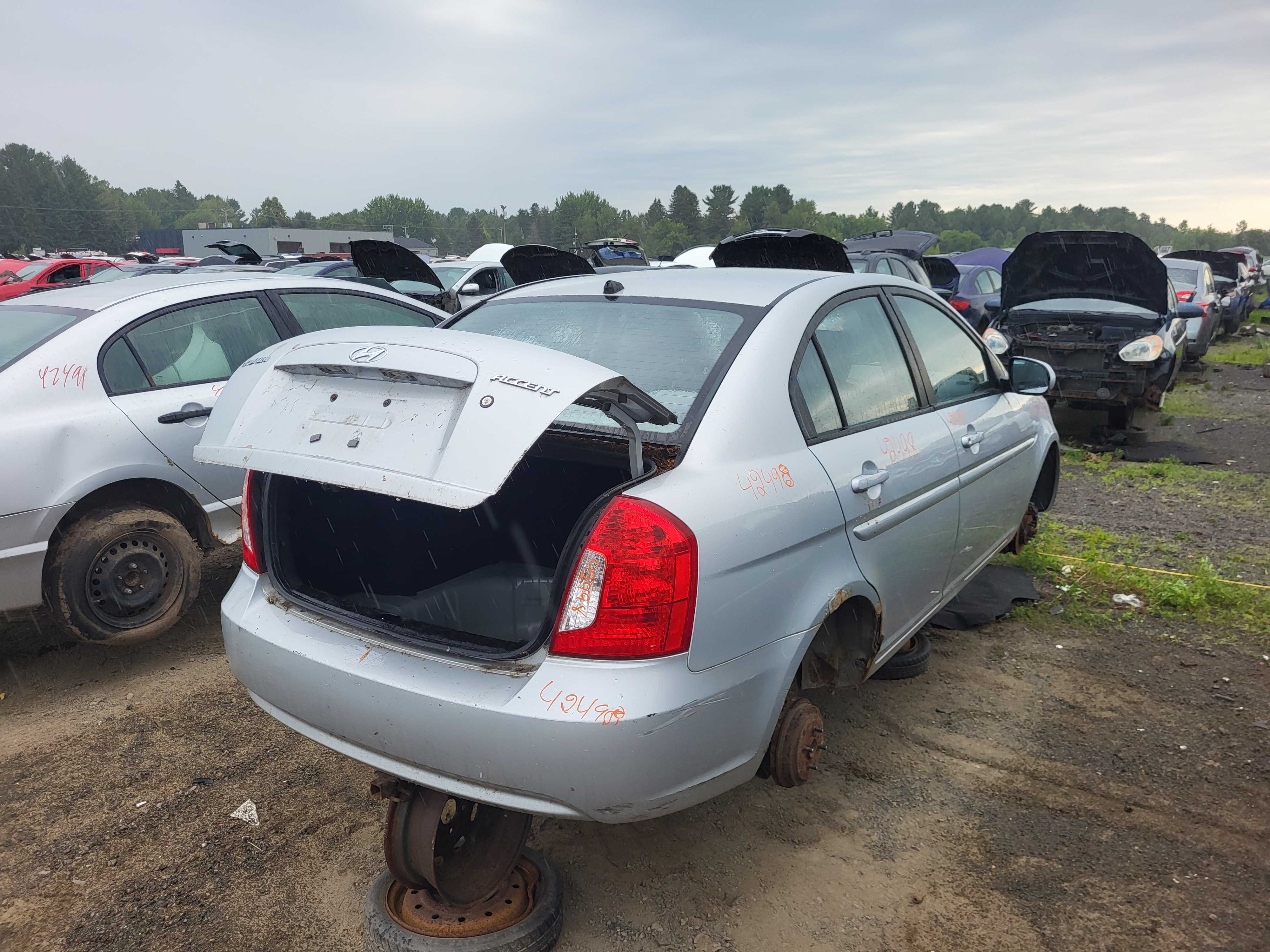 HYUNDAI ACCENT 2010
