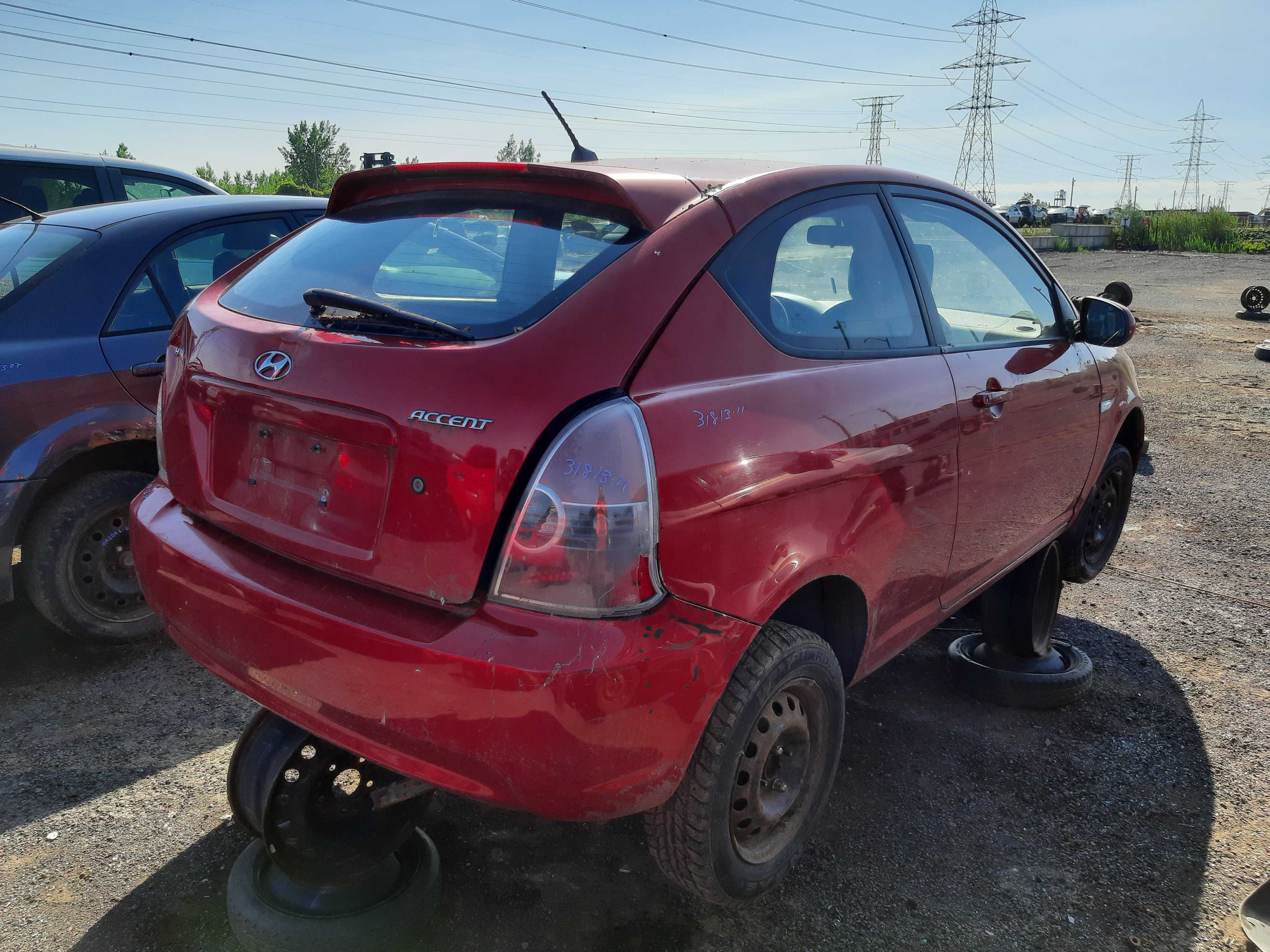 HYUNDAI ACCENT 2011