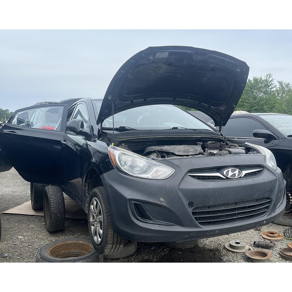 HYUNDAI ACCENT 2012
