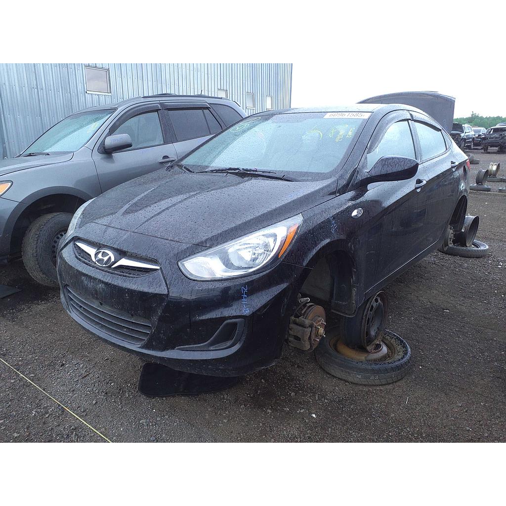 HYUNDAI ACCENT 2013