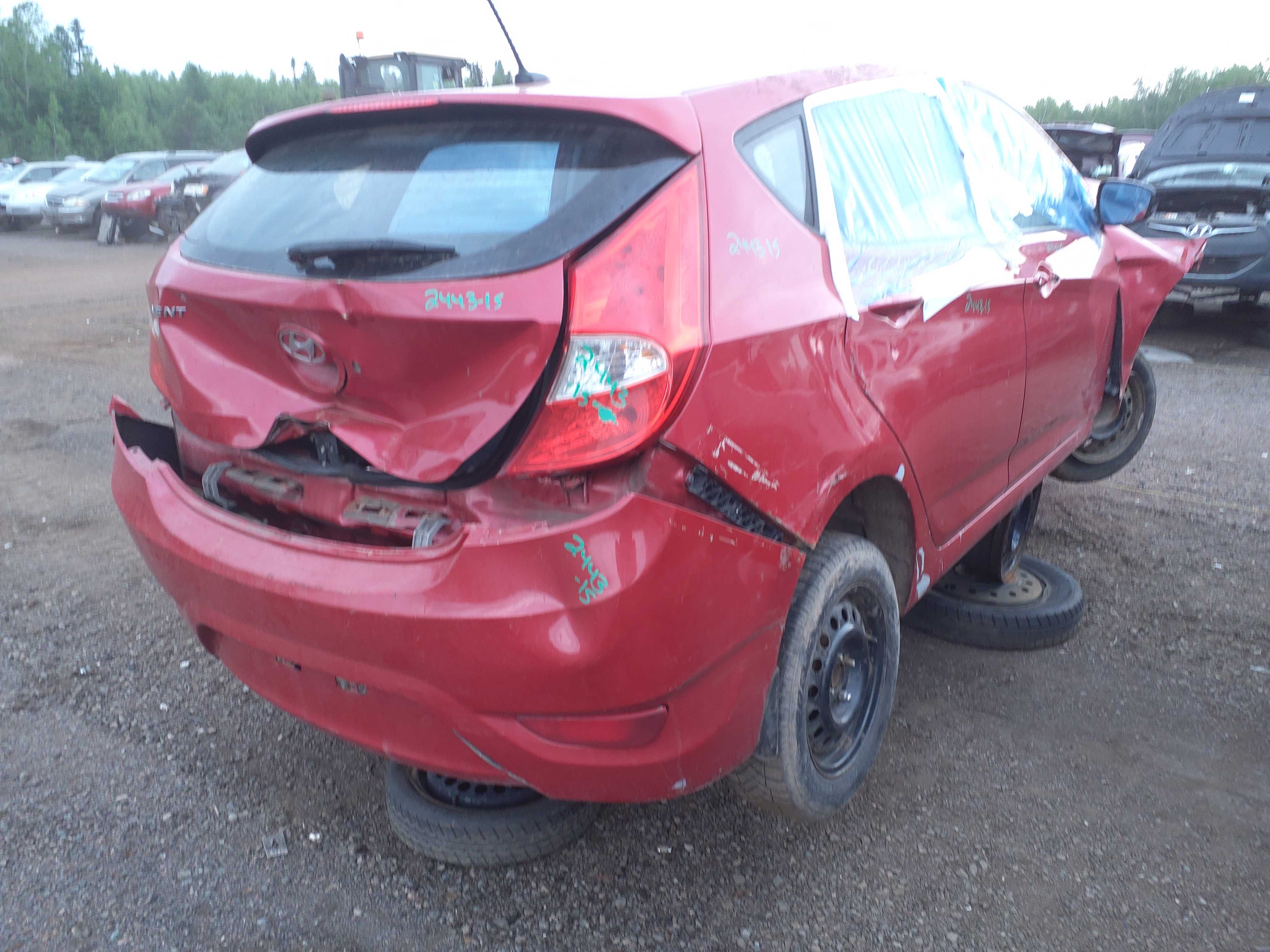HYUNDAI ACCENT 2015