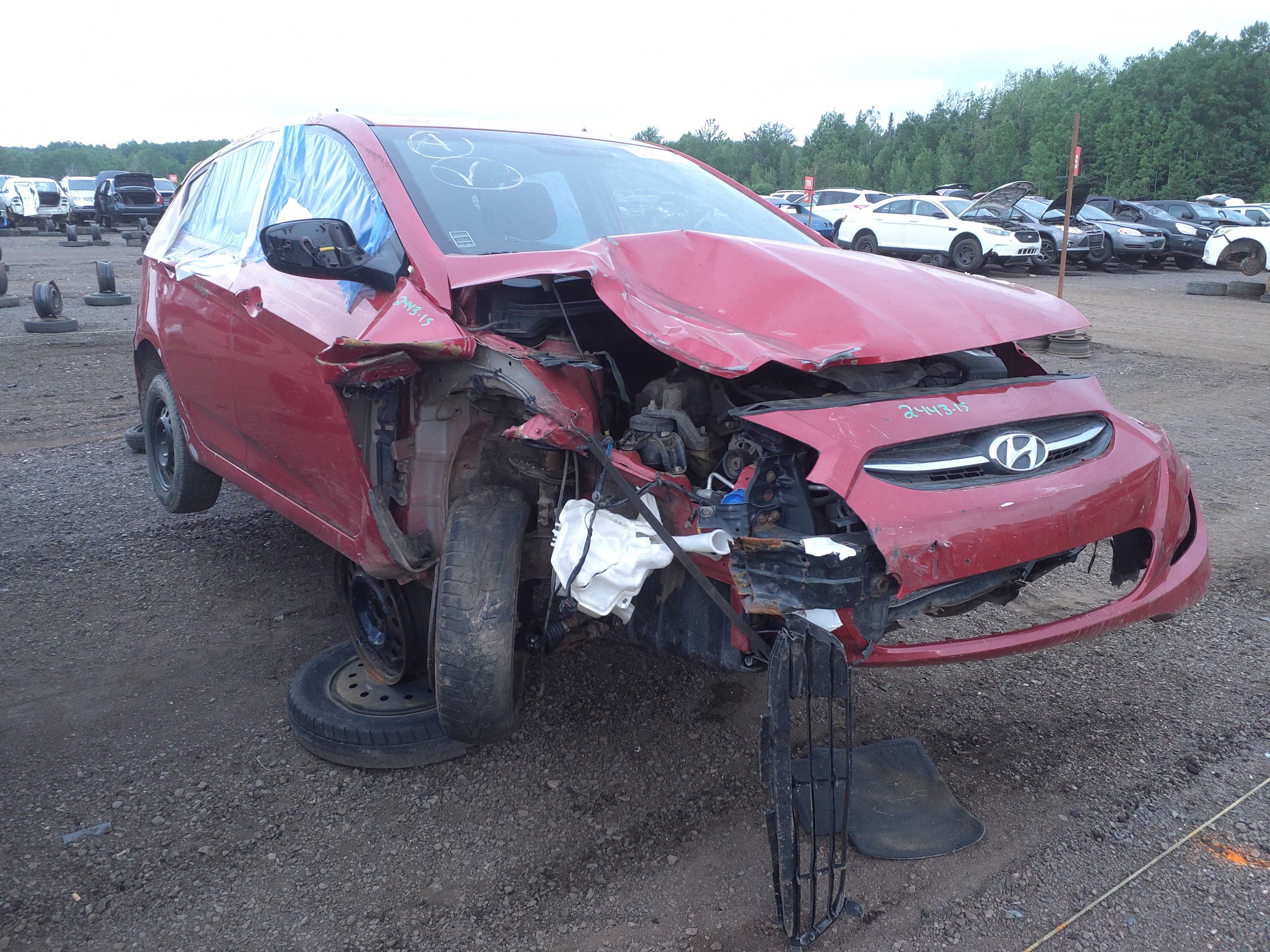 HYUNDAI ACCENT 2015
