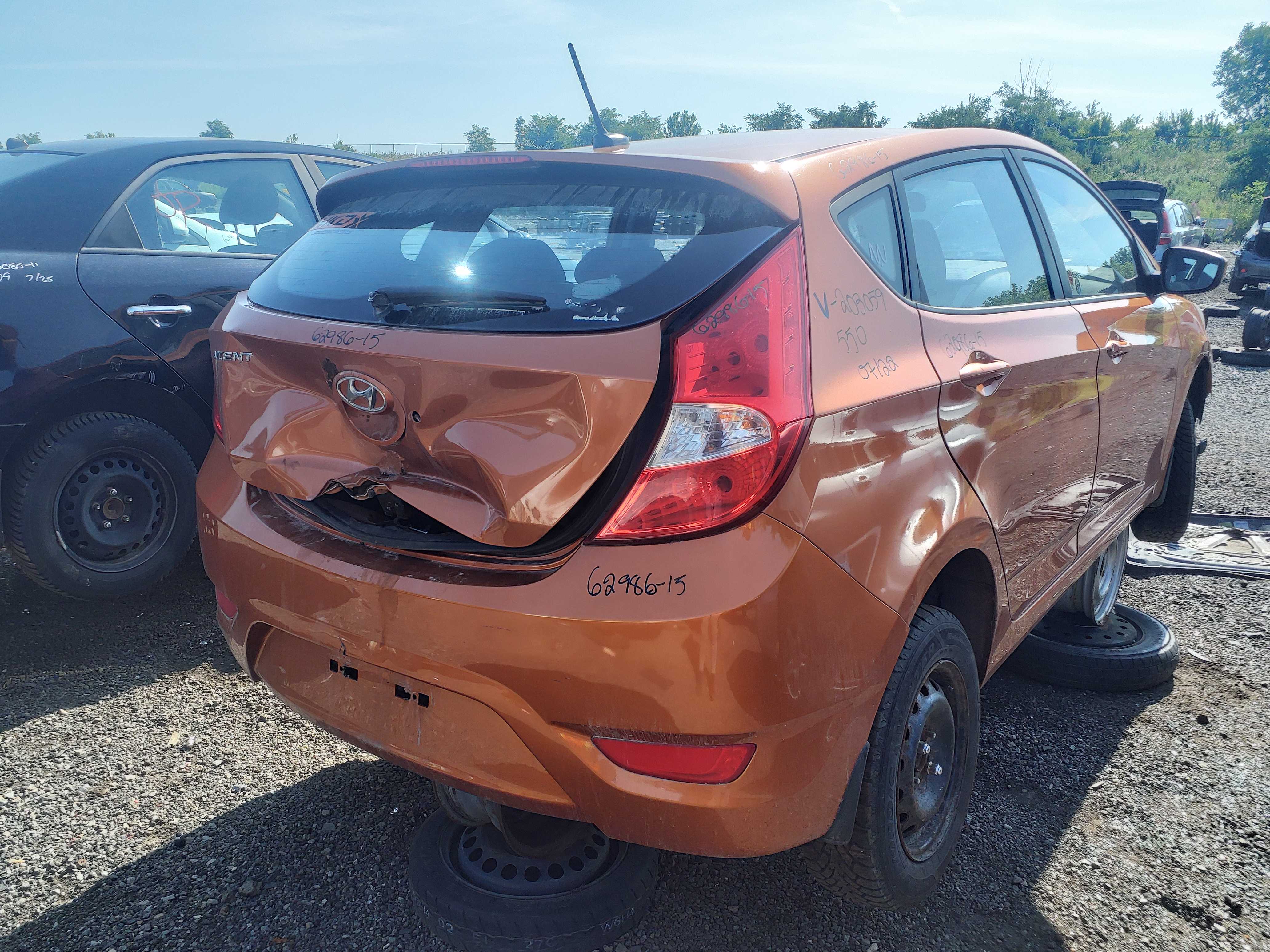 HYUNDAI ACCENT 2015