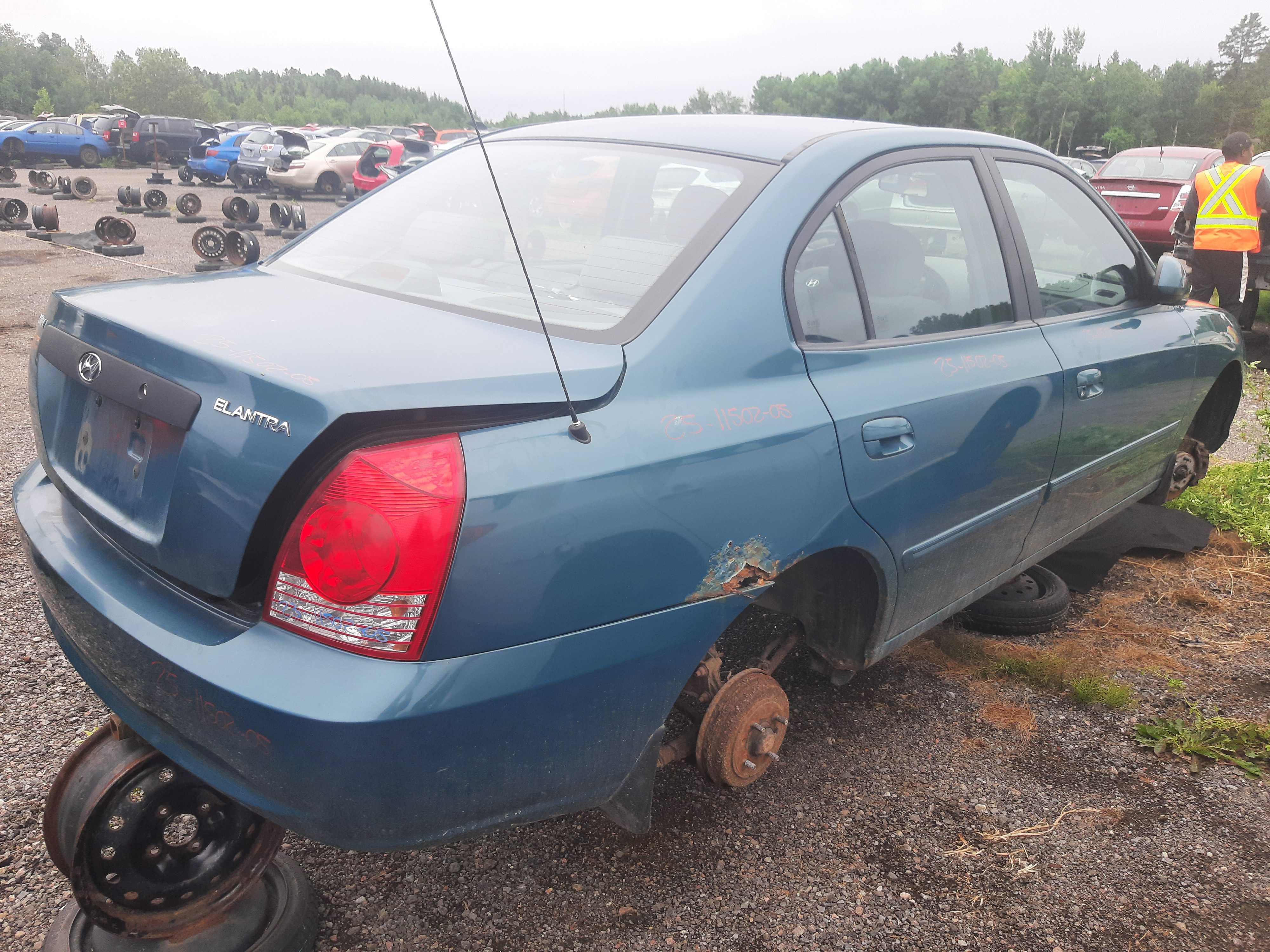 HYUNDAI ELANTRA 2005