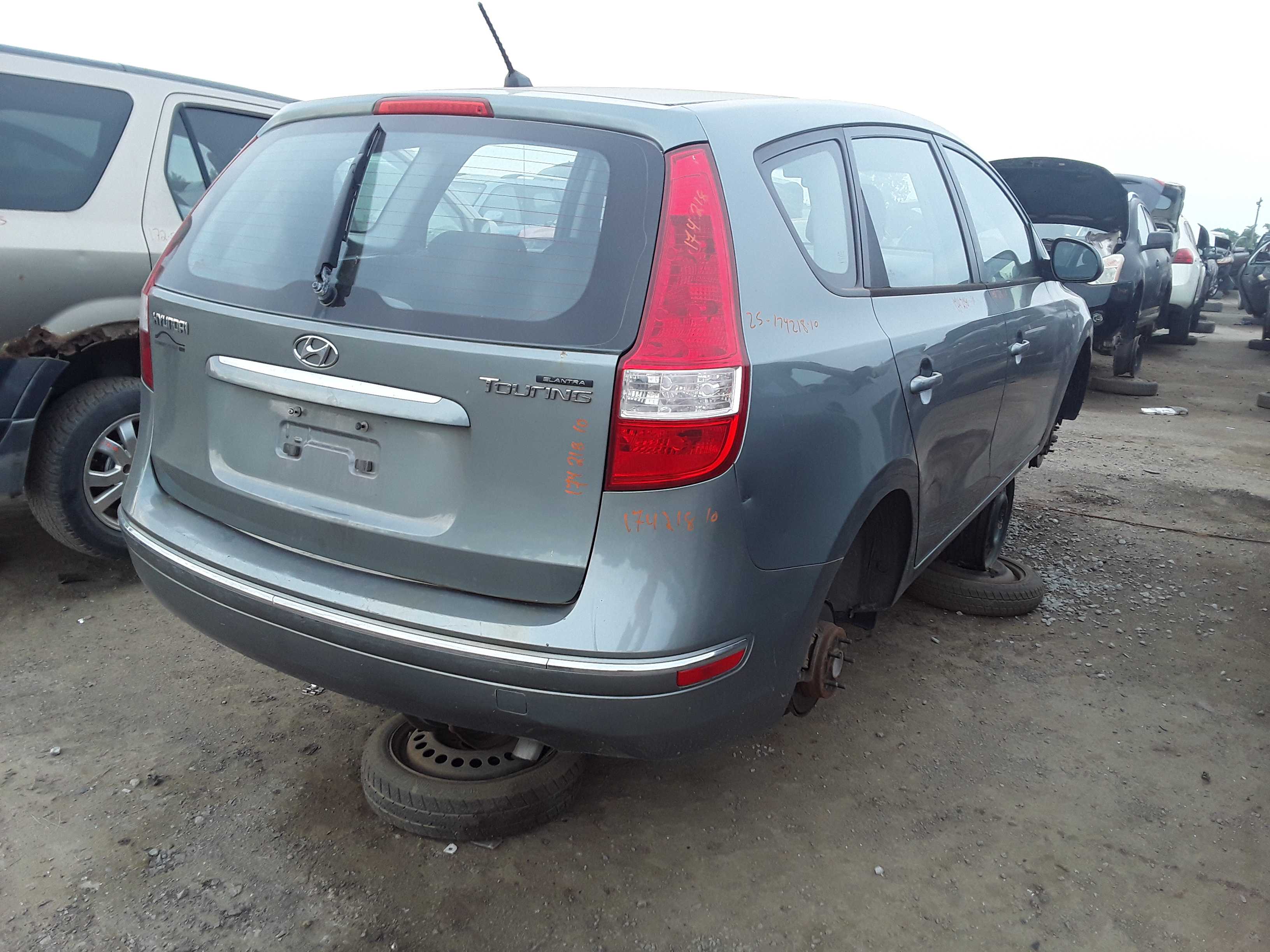 HYUNDAI ELANTRA 2010