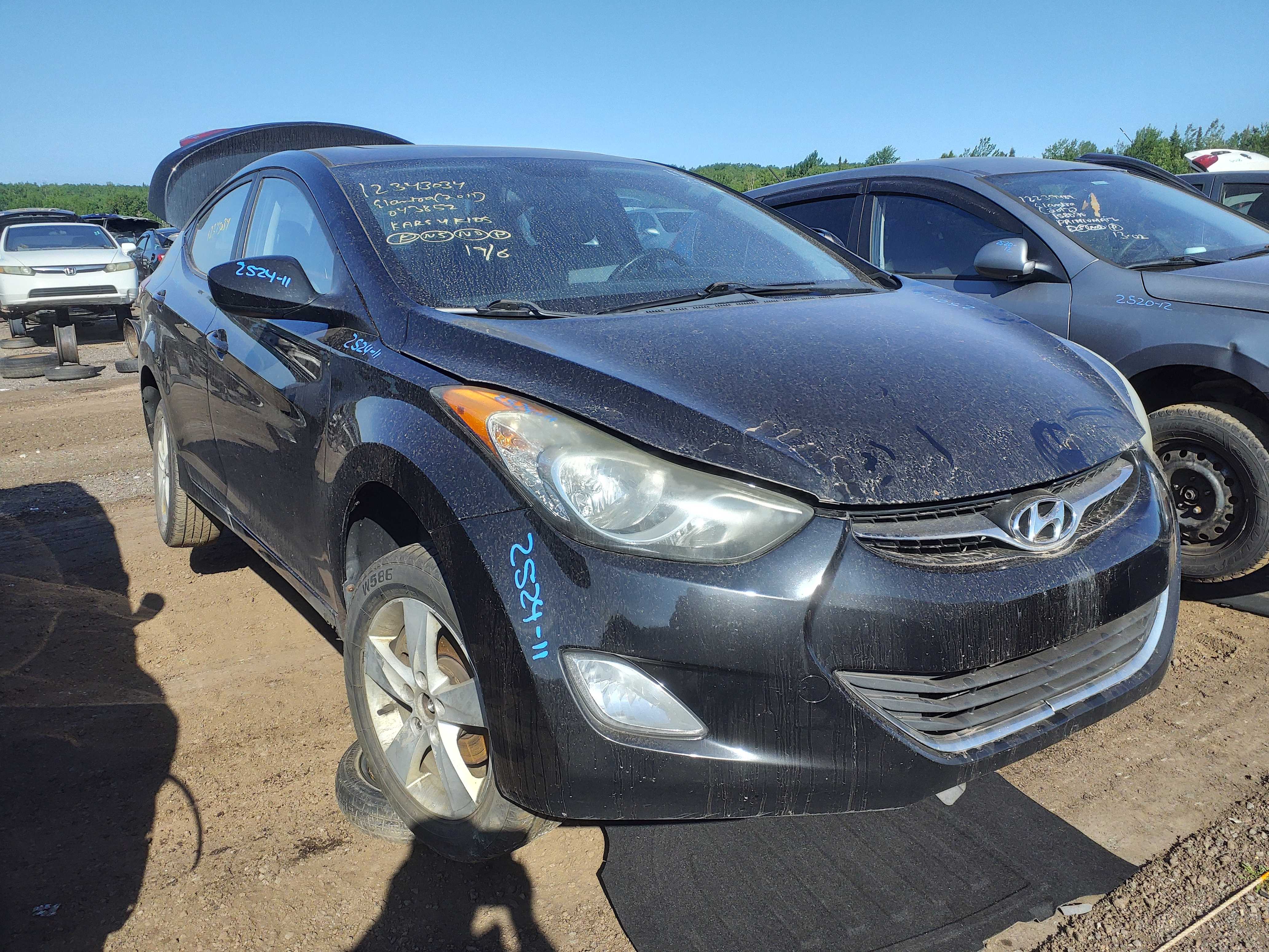 HYUNDAI ELANTRA 2011