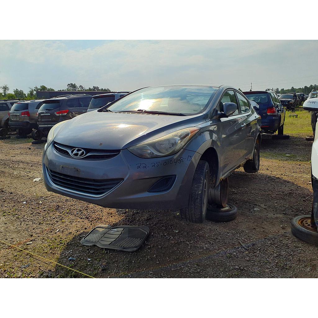 HYUNDAI ELANTRA 2013
