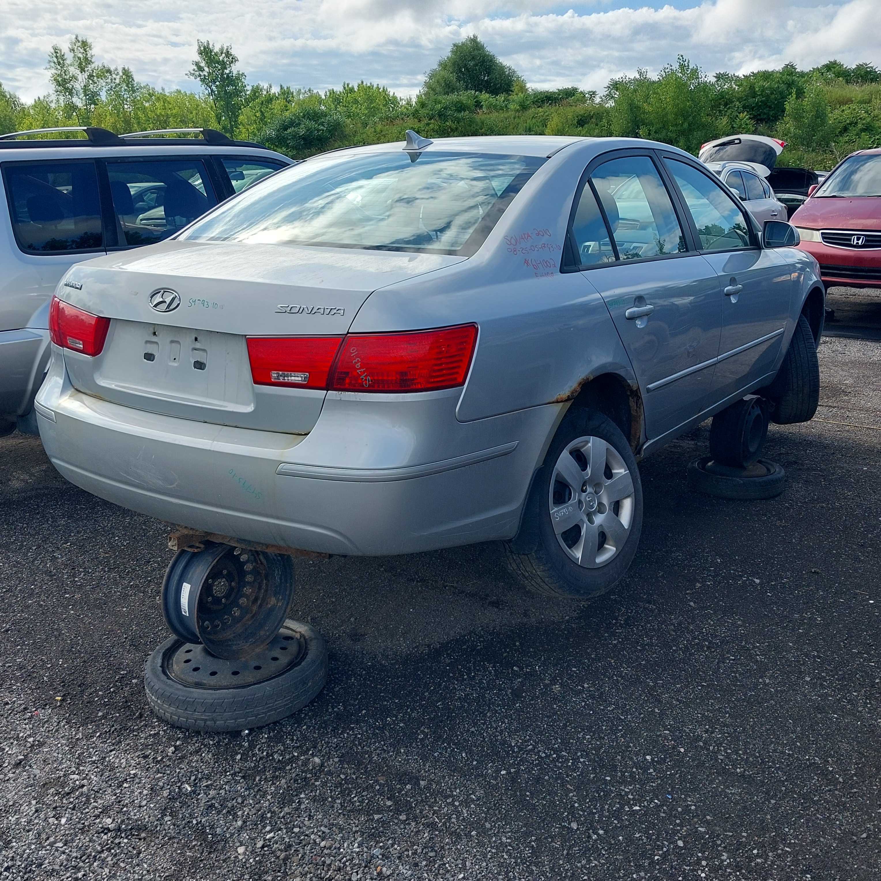 HYUNDAI SONATA 2010
