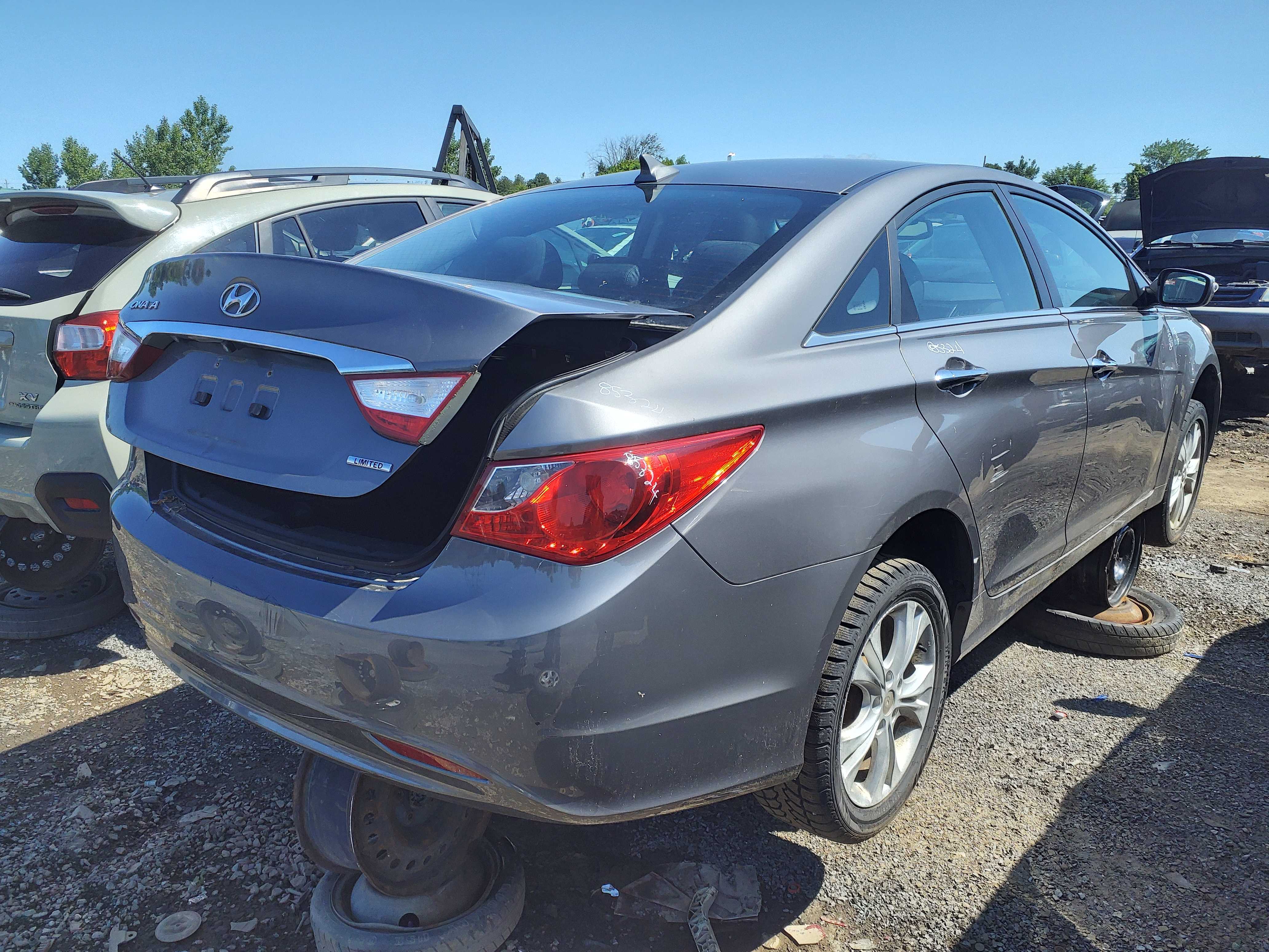 HYUNDAI SONATA 2011