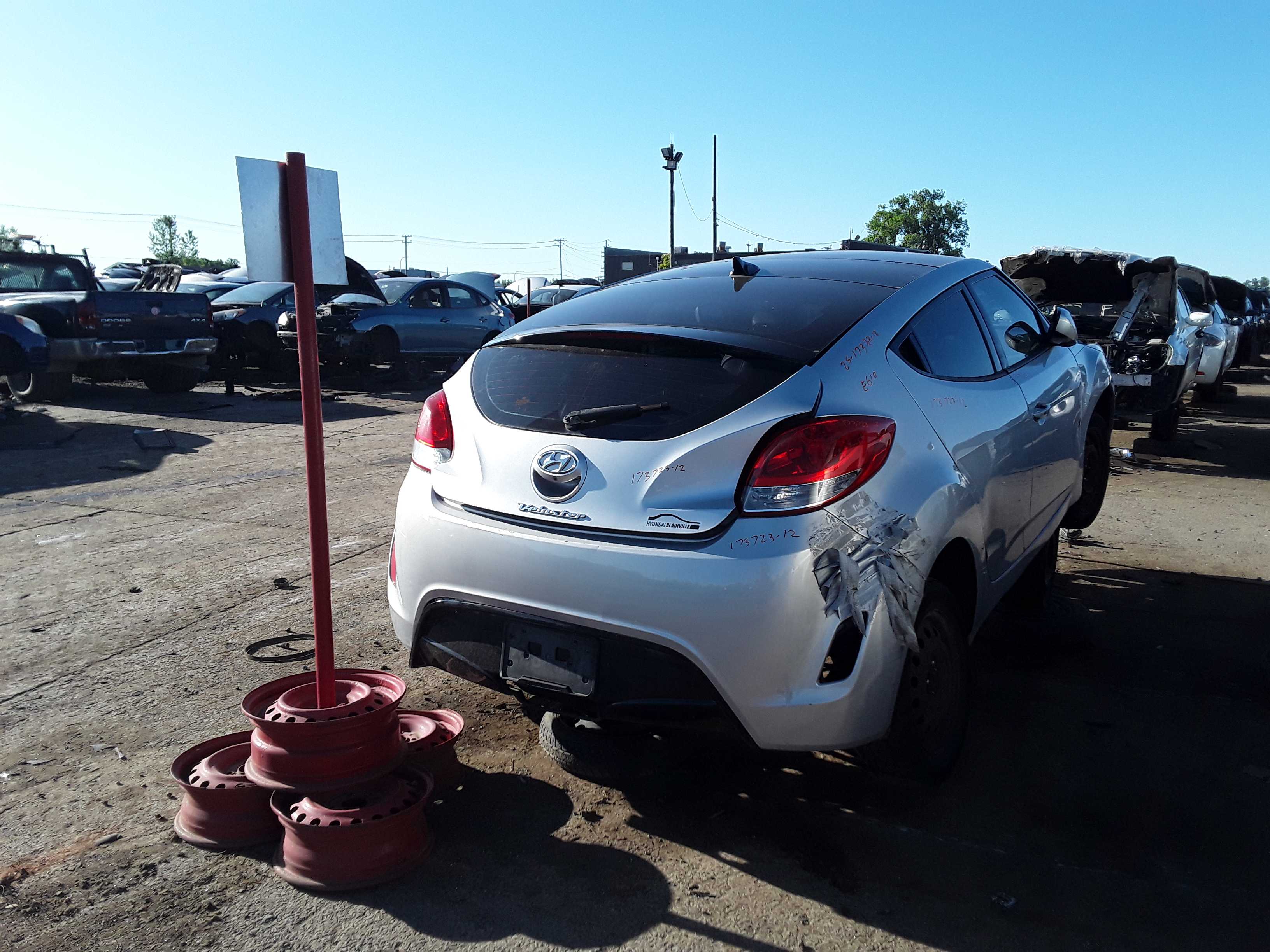 HYUNDAI VELOSTER 2012