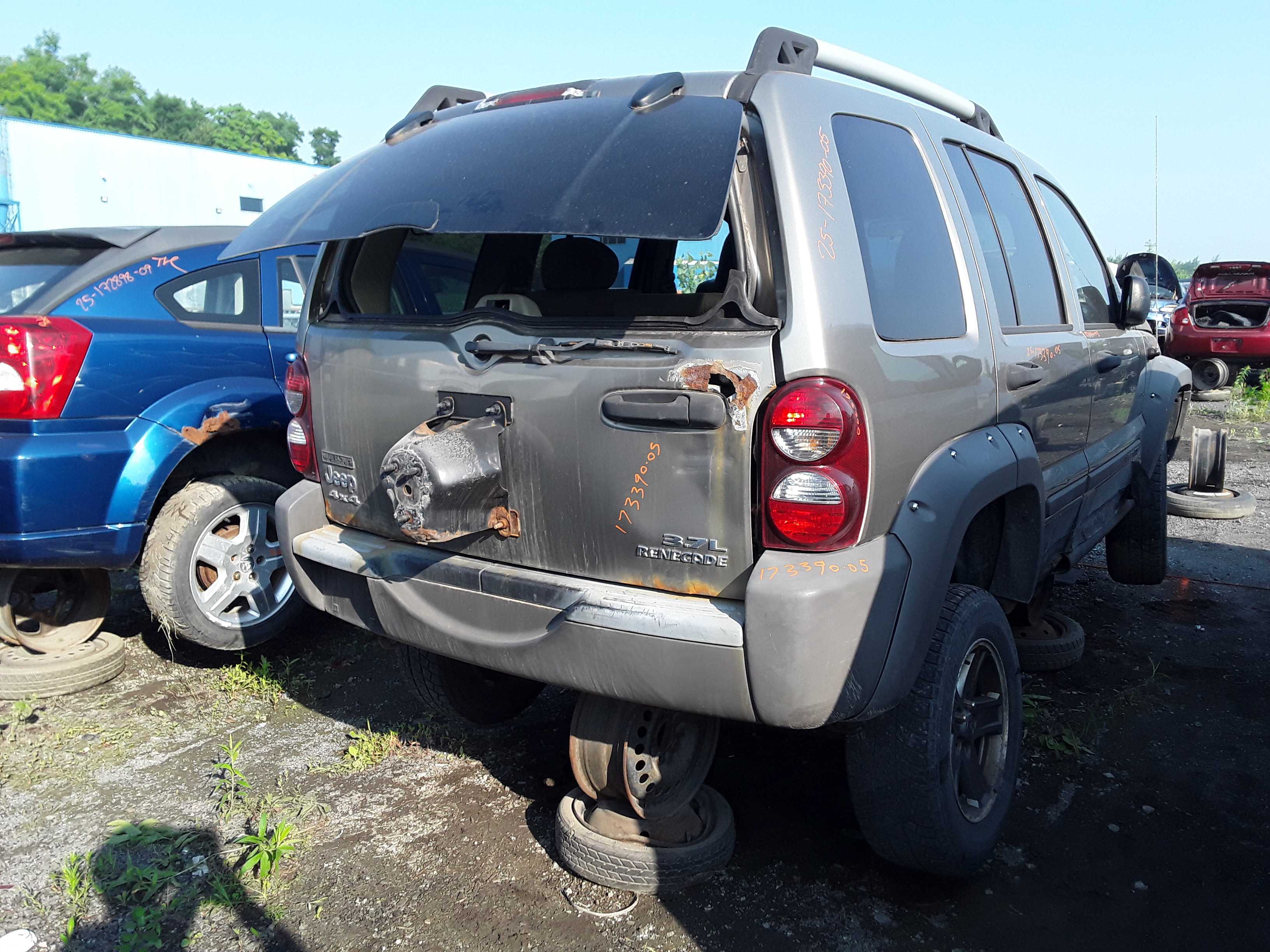 JEEP LIBERTY 2005