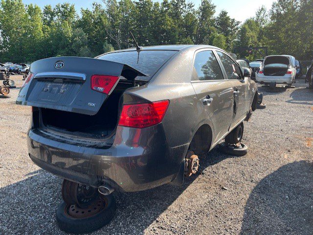 KIA FORTE 2011