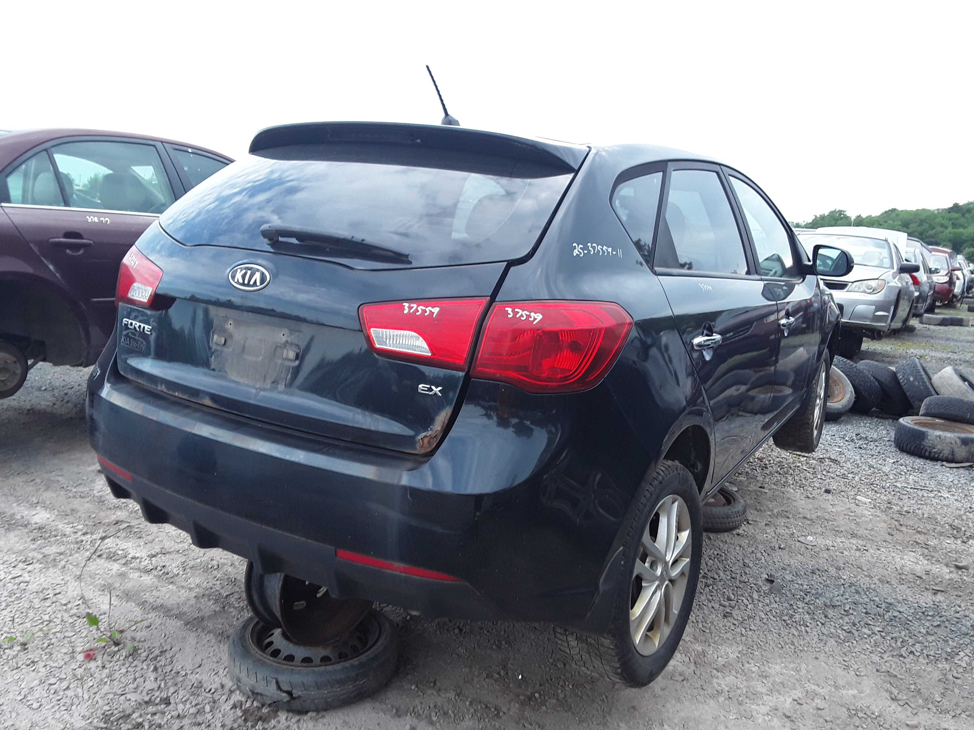 KIA FORTE 2011