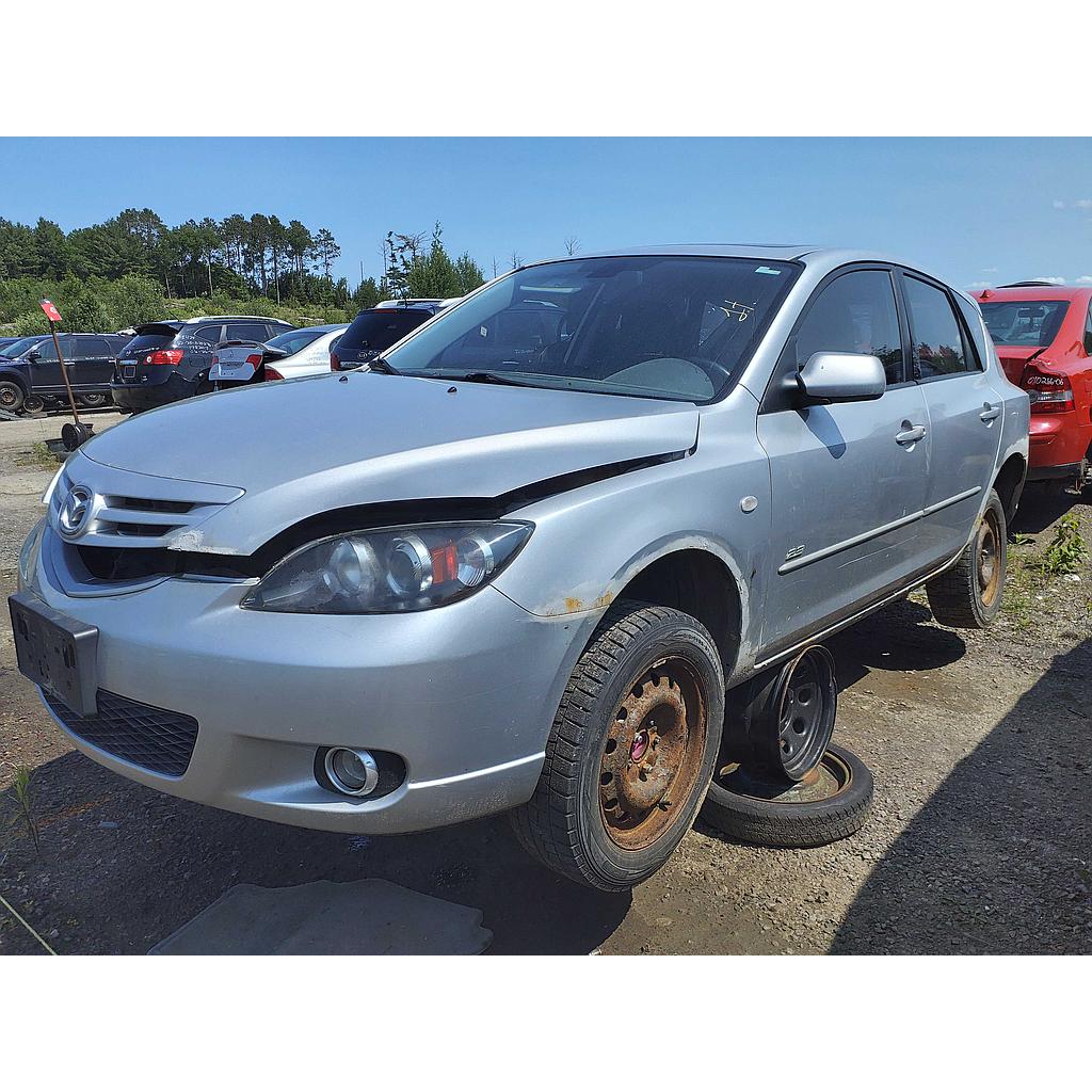 MAZDA MAZDA3 2004