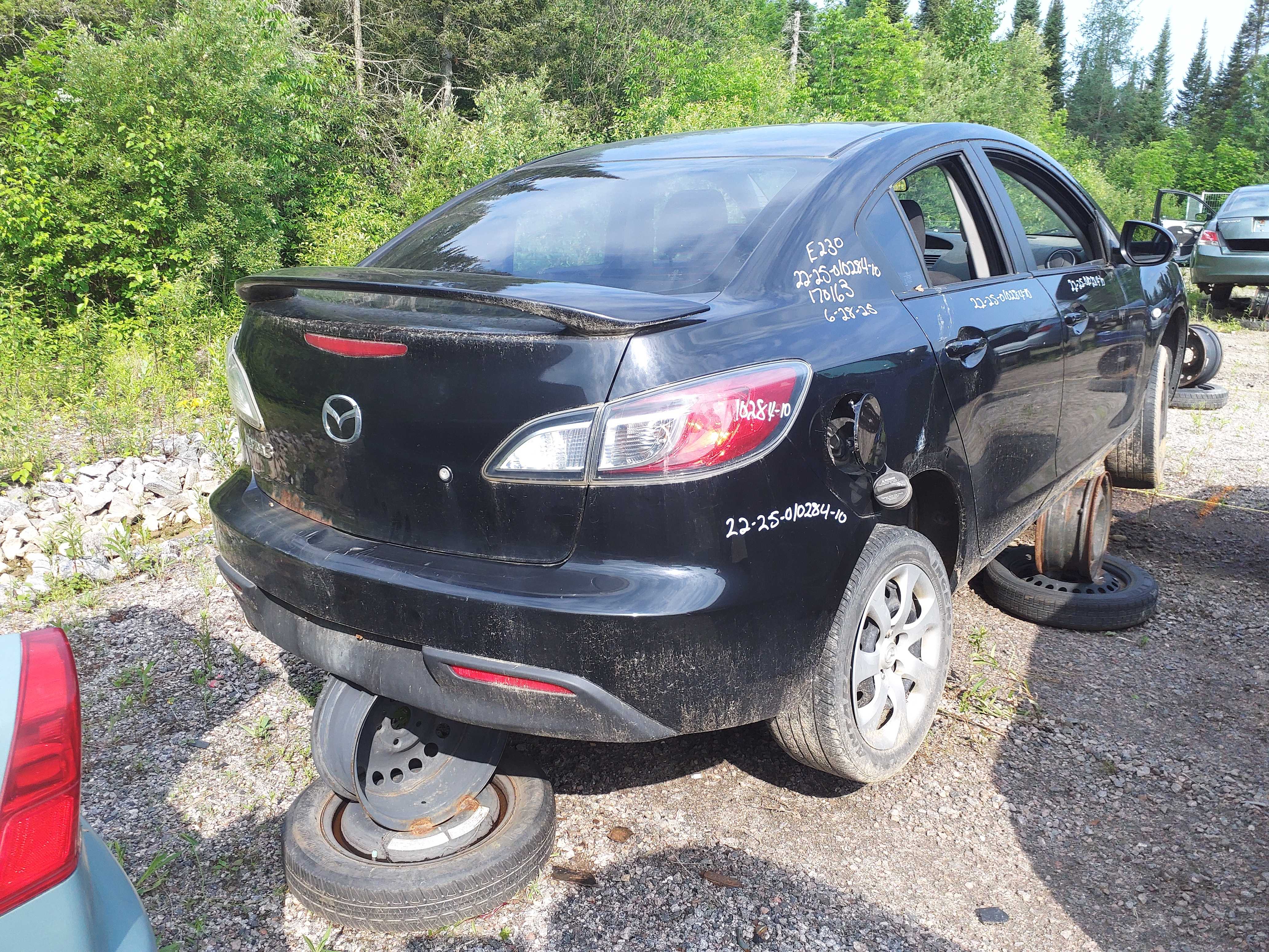 MAZDA MAZDA3 2010