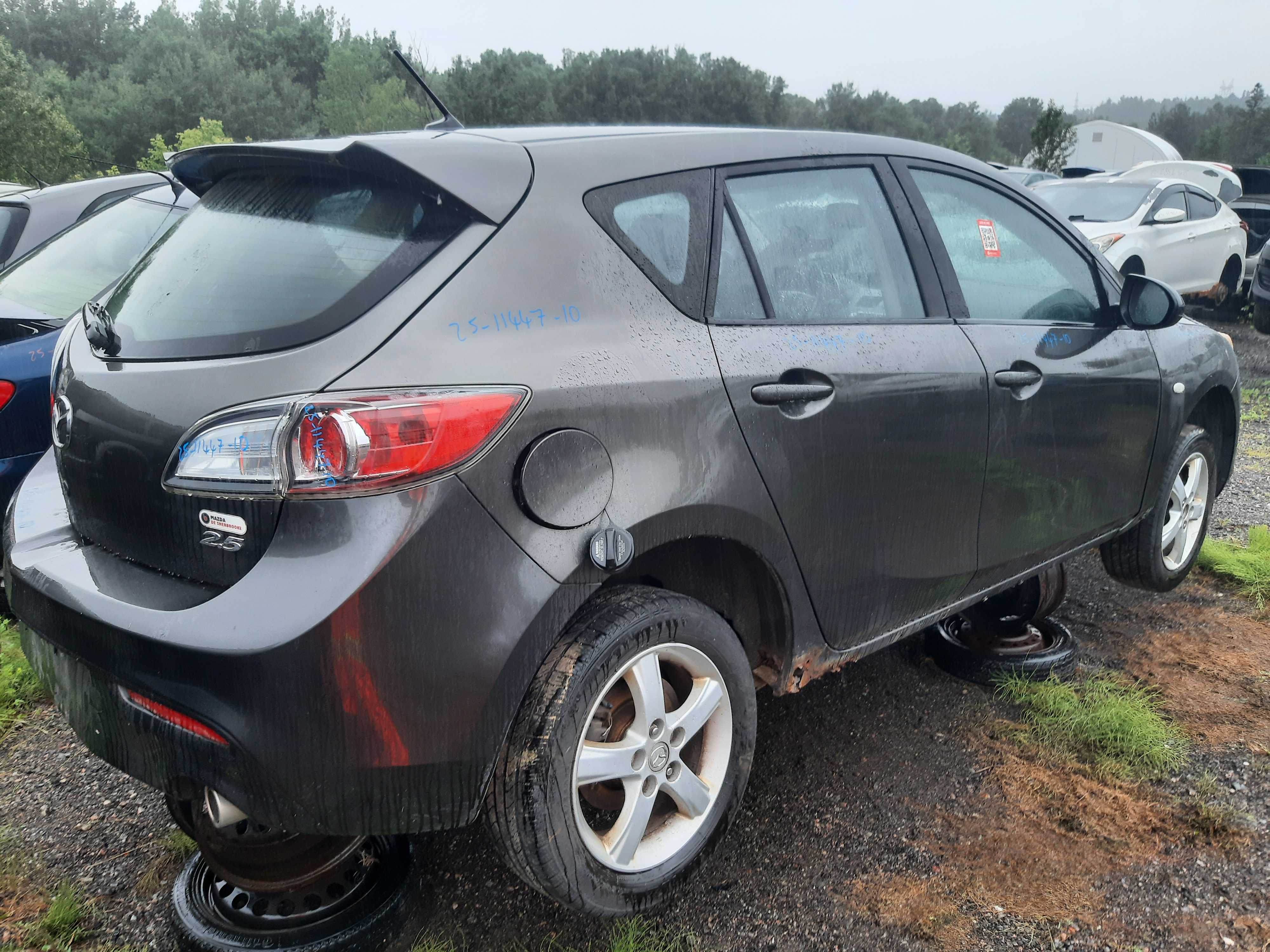 MAZDA MAZDA3 2010