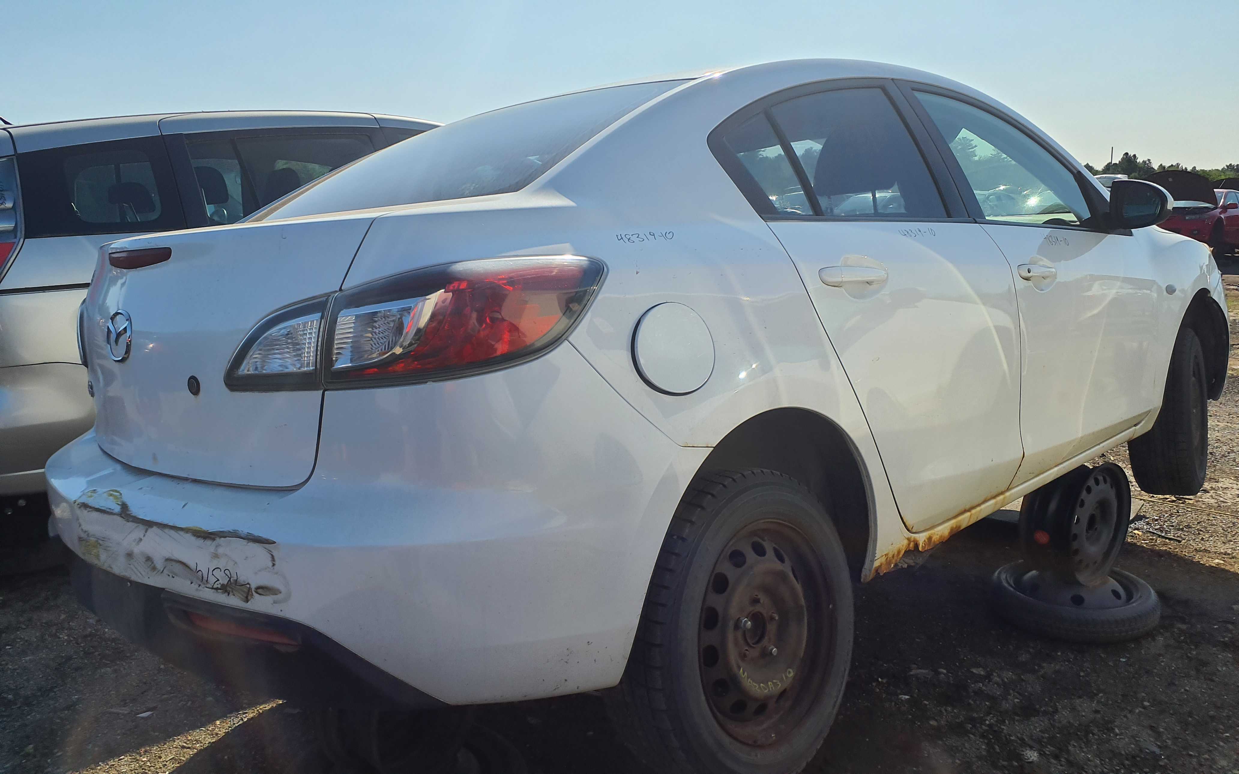 MAZDA MAZDA3 2010