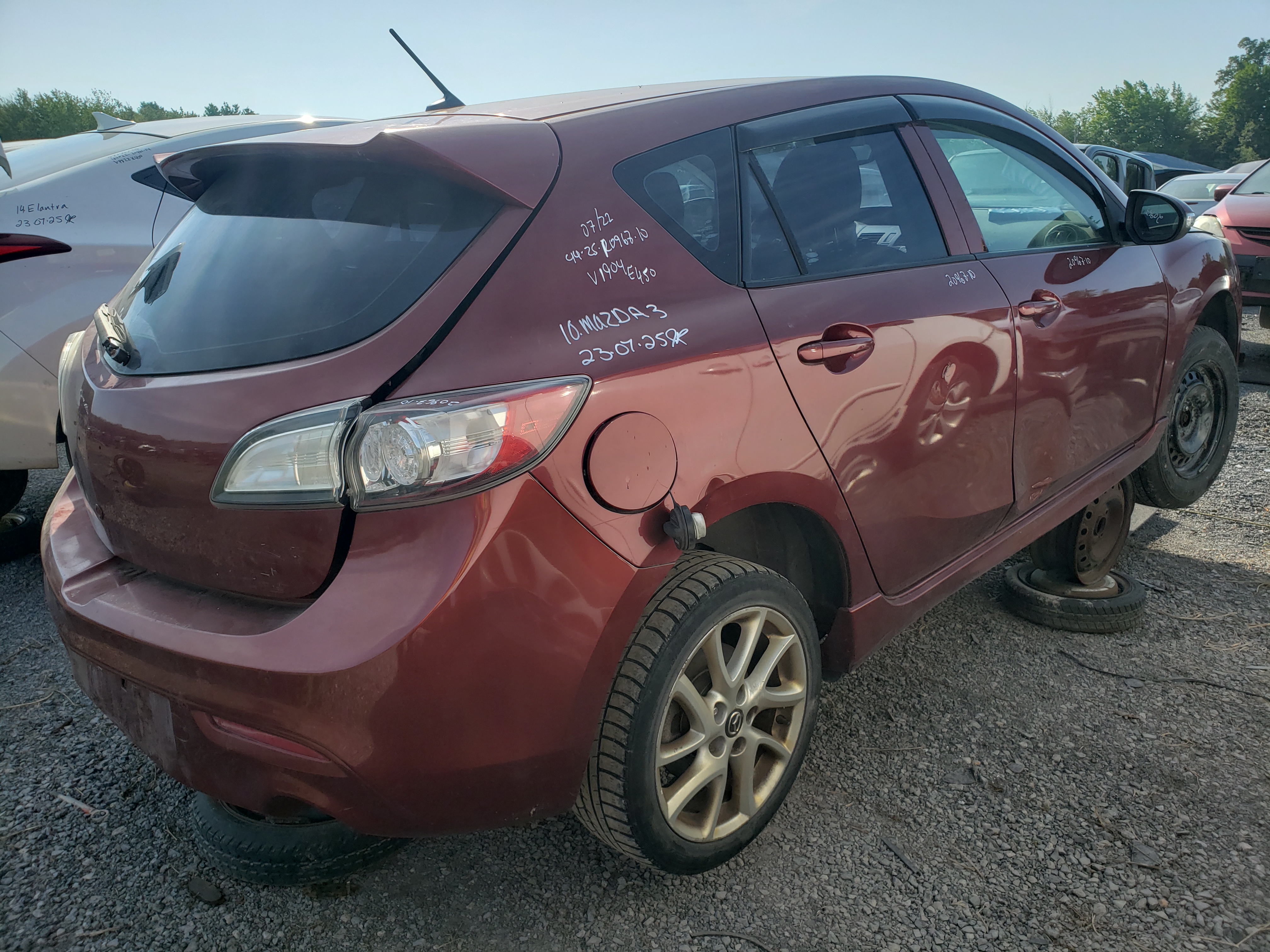 MAZDA MAZDA3 2010