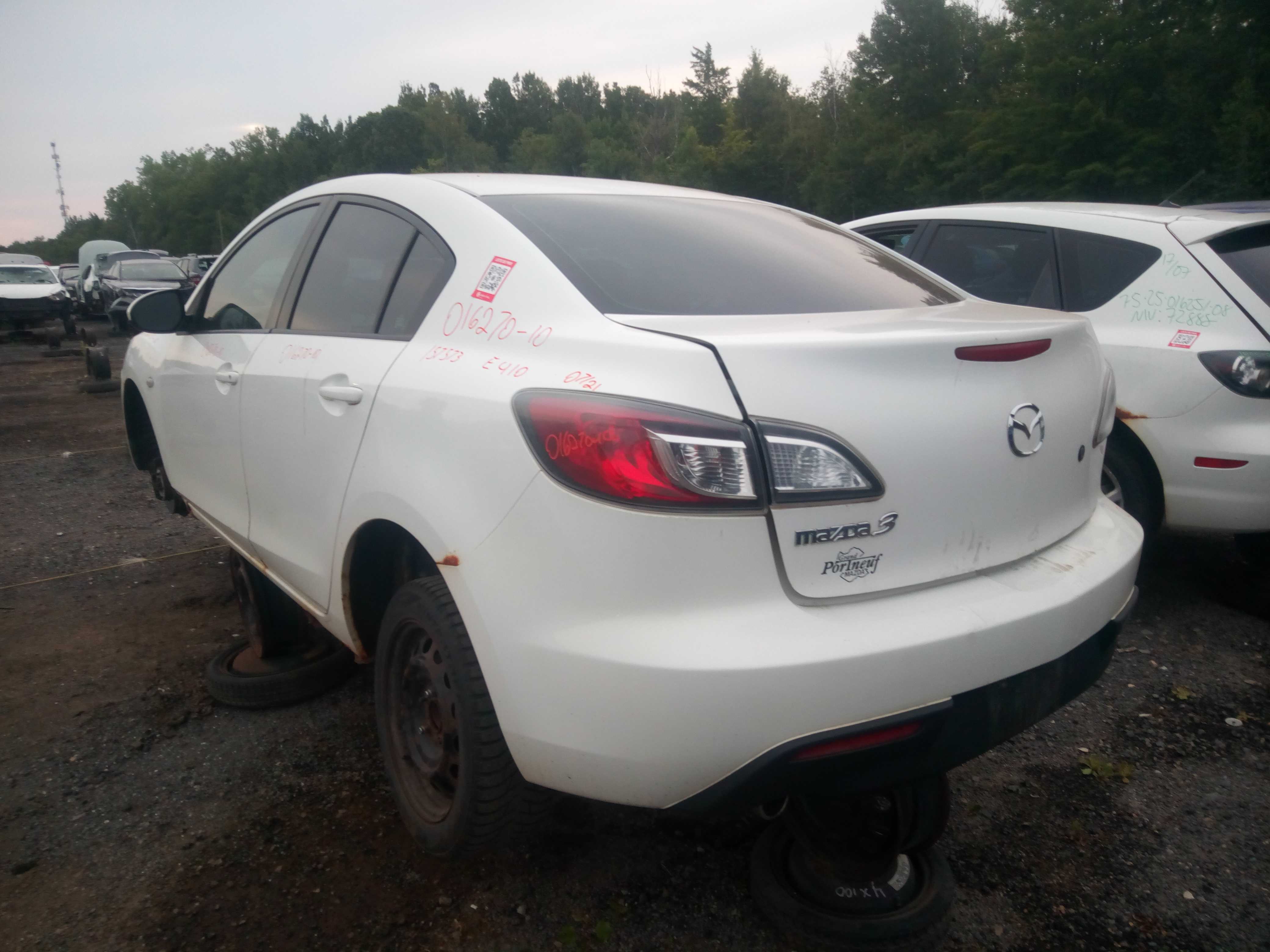 MAZDA MAZDA3 2010