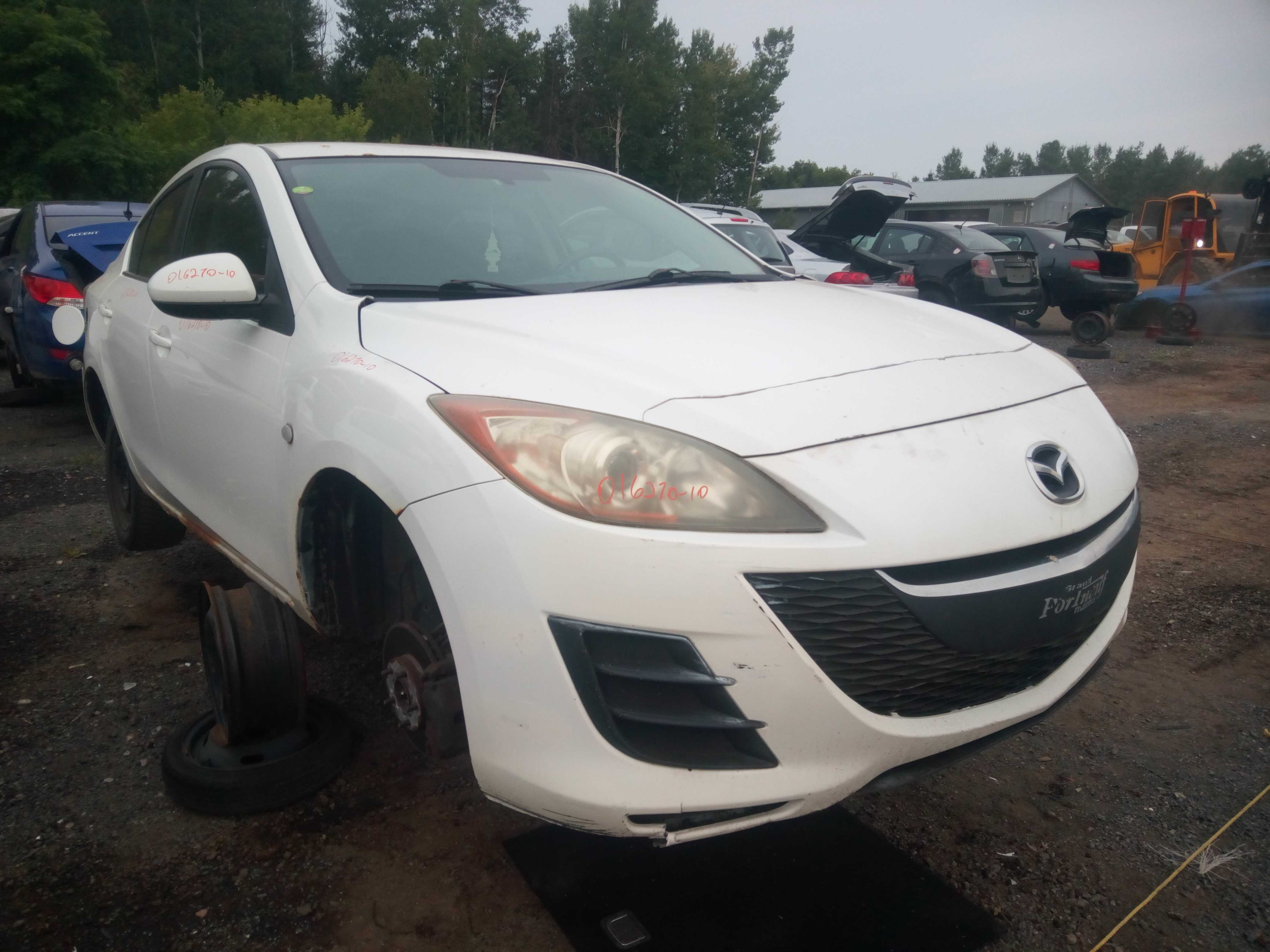 MAZDA MAZDA3 2010