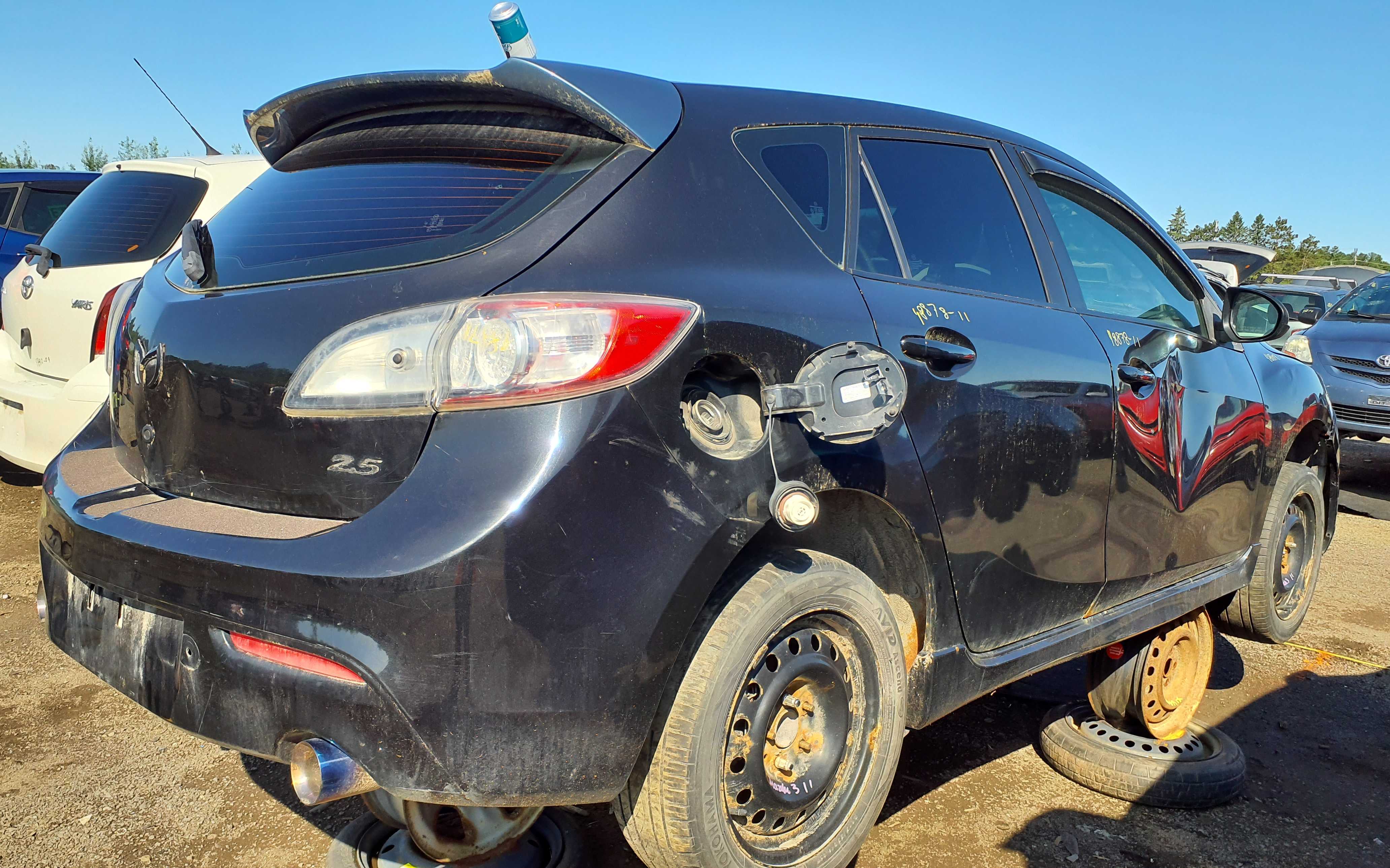 MAZDA MAZDA3 2011