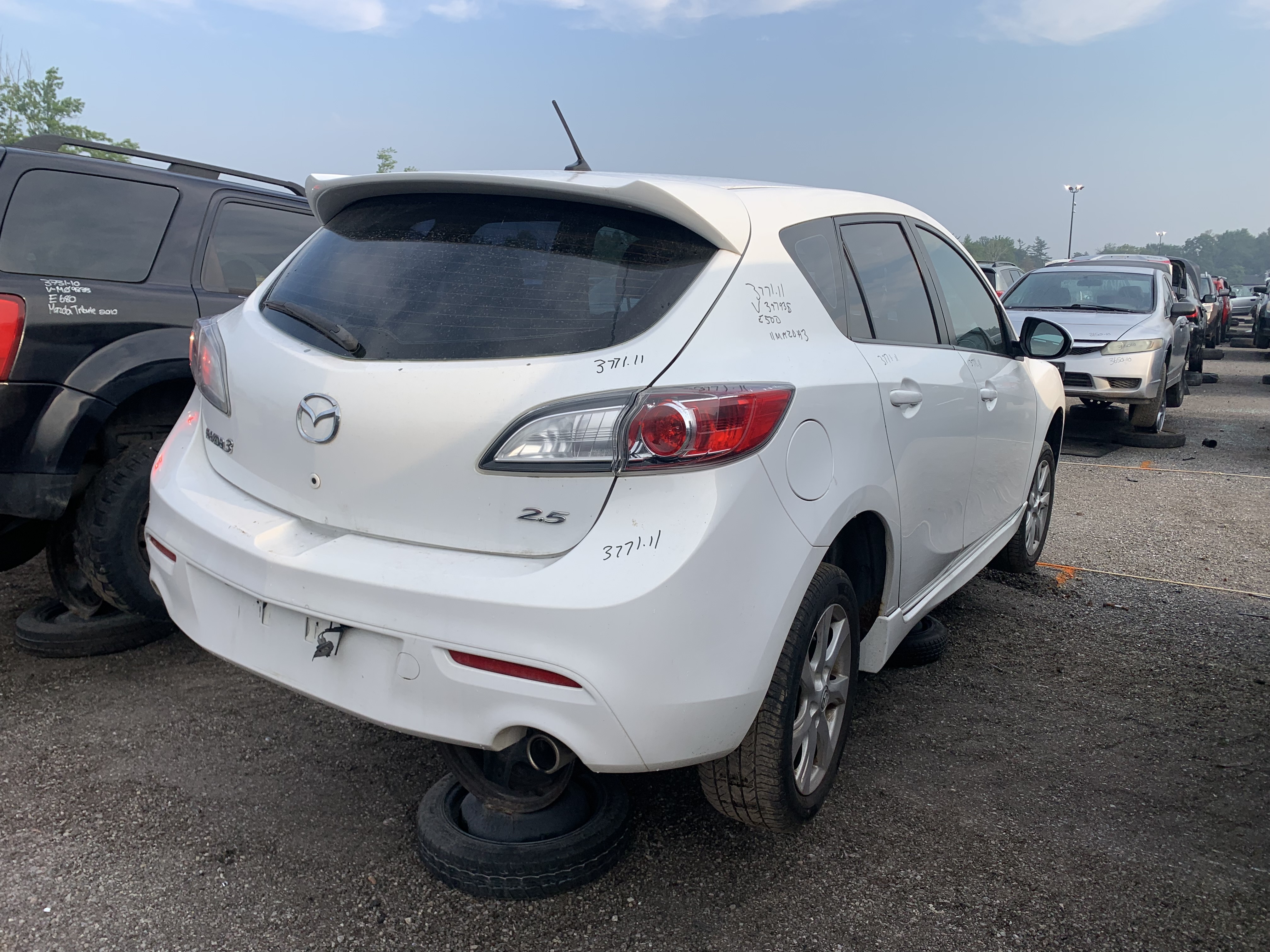 MAZDA MAZDA3 2011