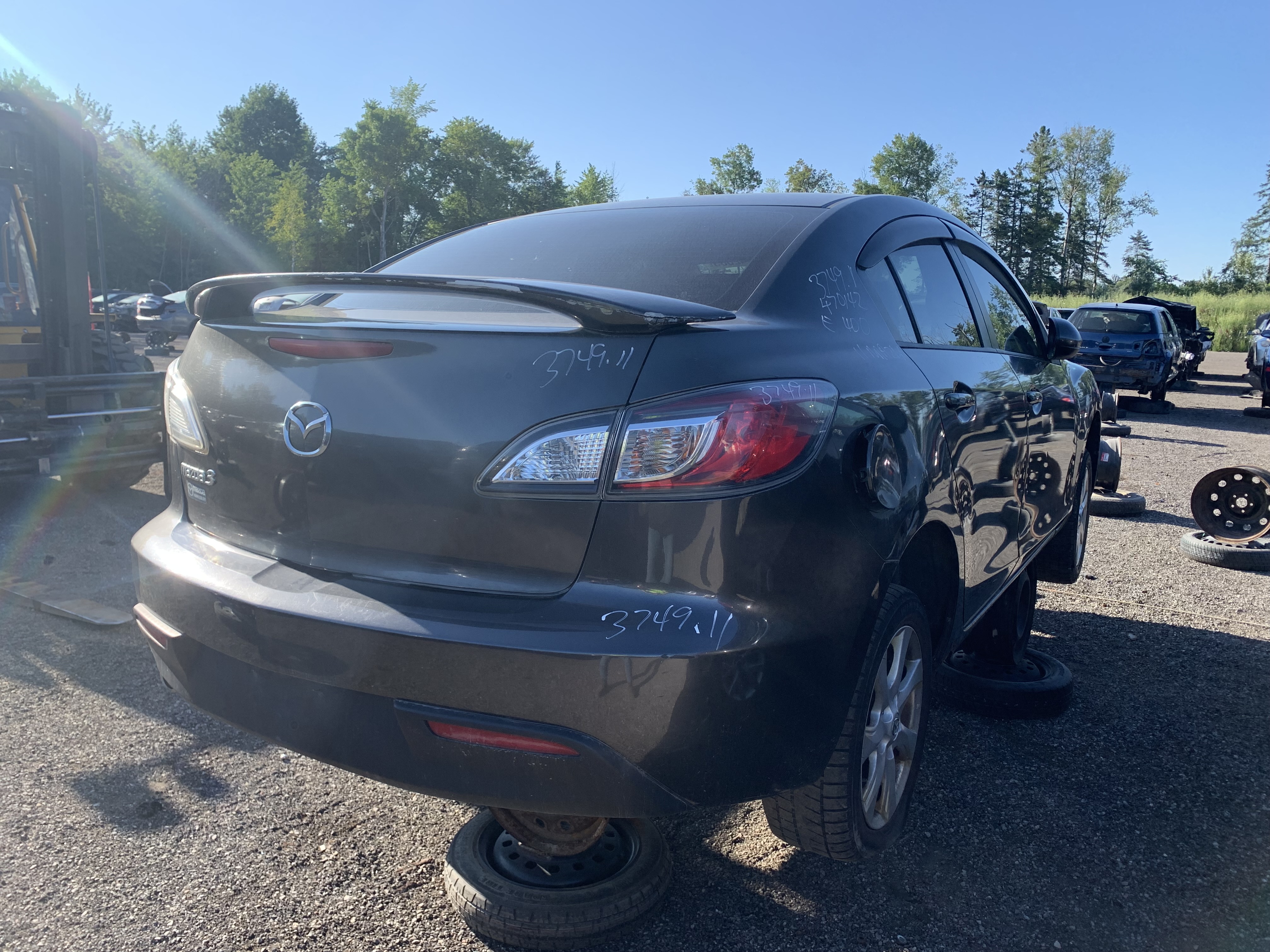 MAZDA MAZDA3 2011