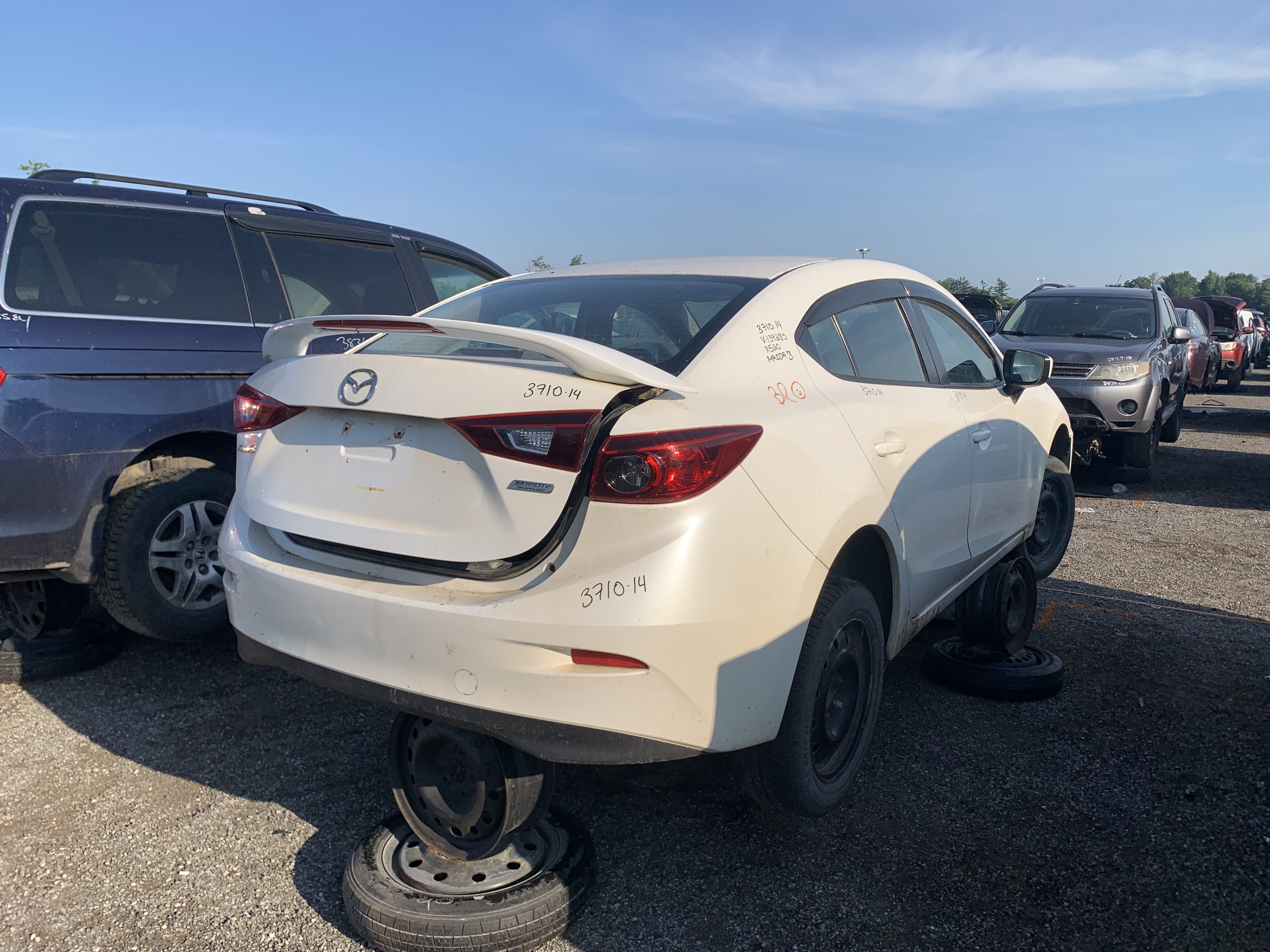 MAZDA MAZDA3 2014