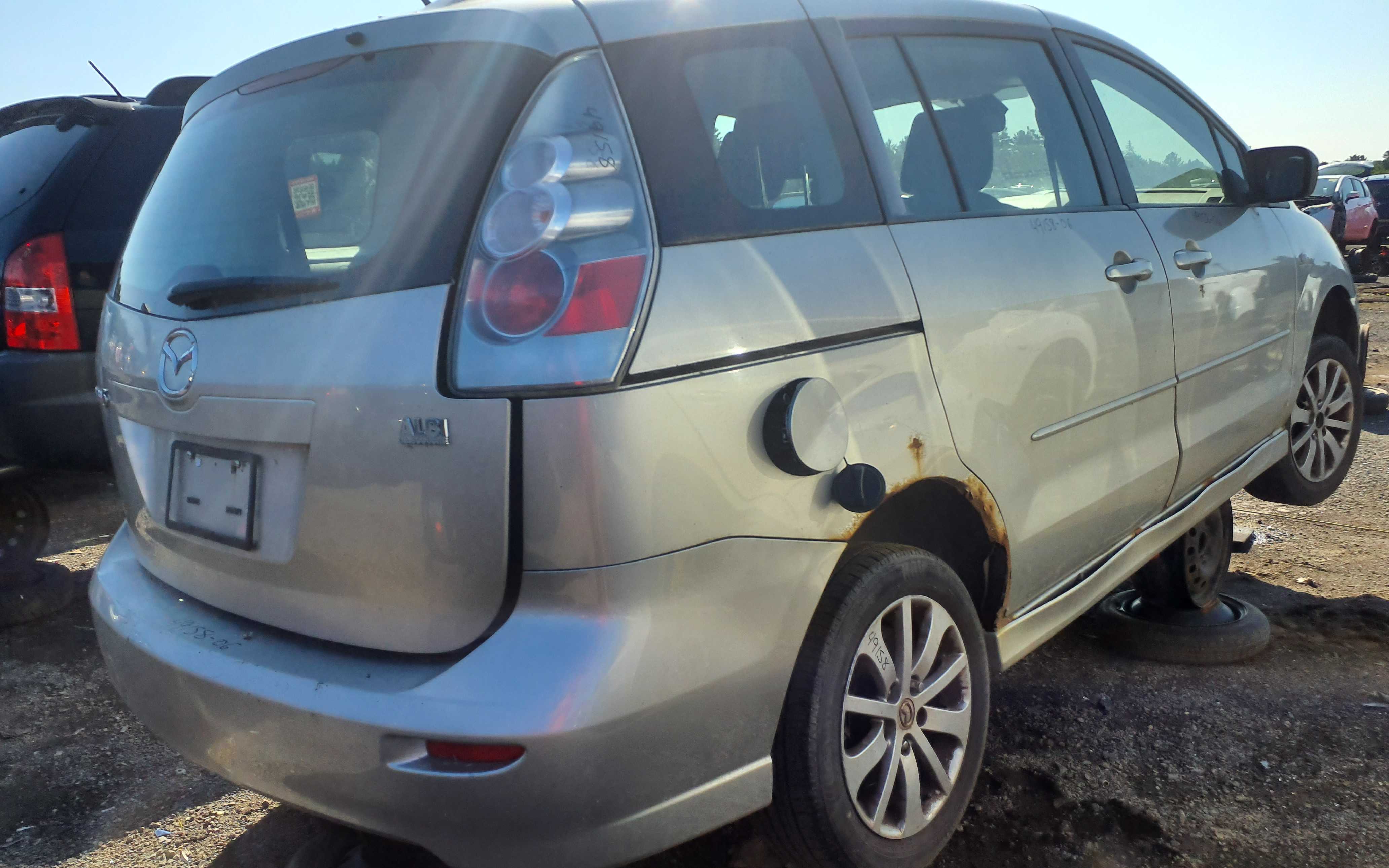 MAZDA MAZDA5 2006
