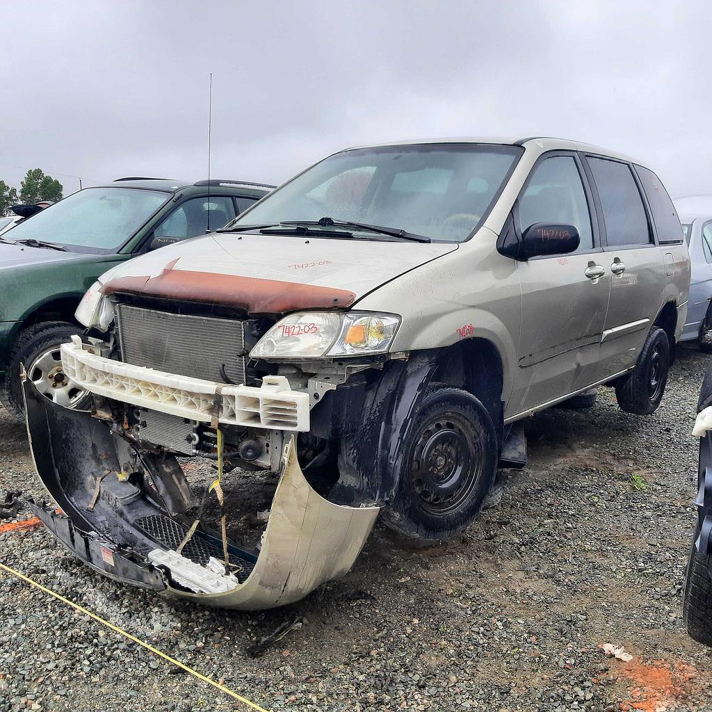 MAZDA MPV 2003