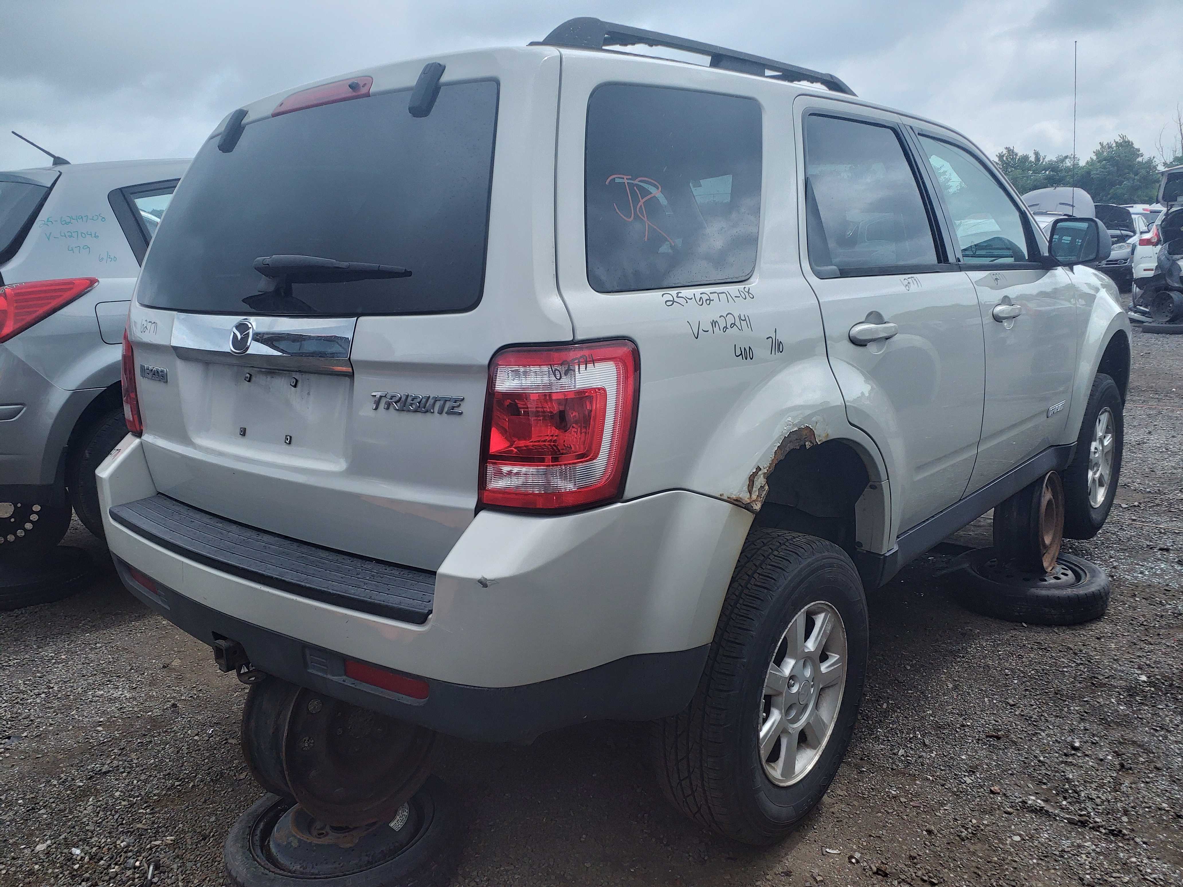 MAZDA TRIBUTE 2008