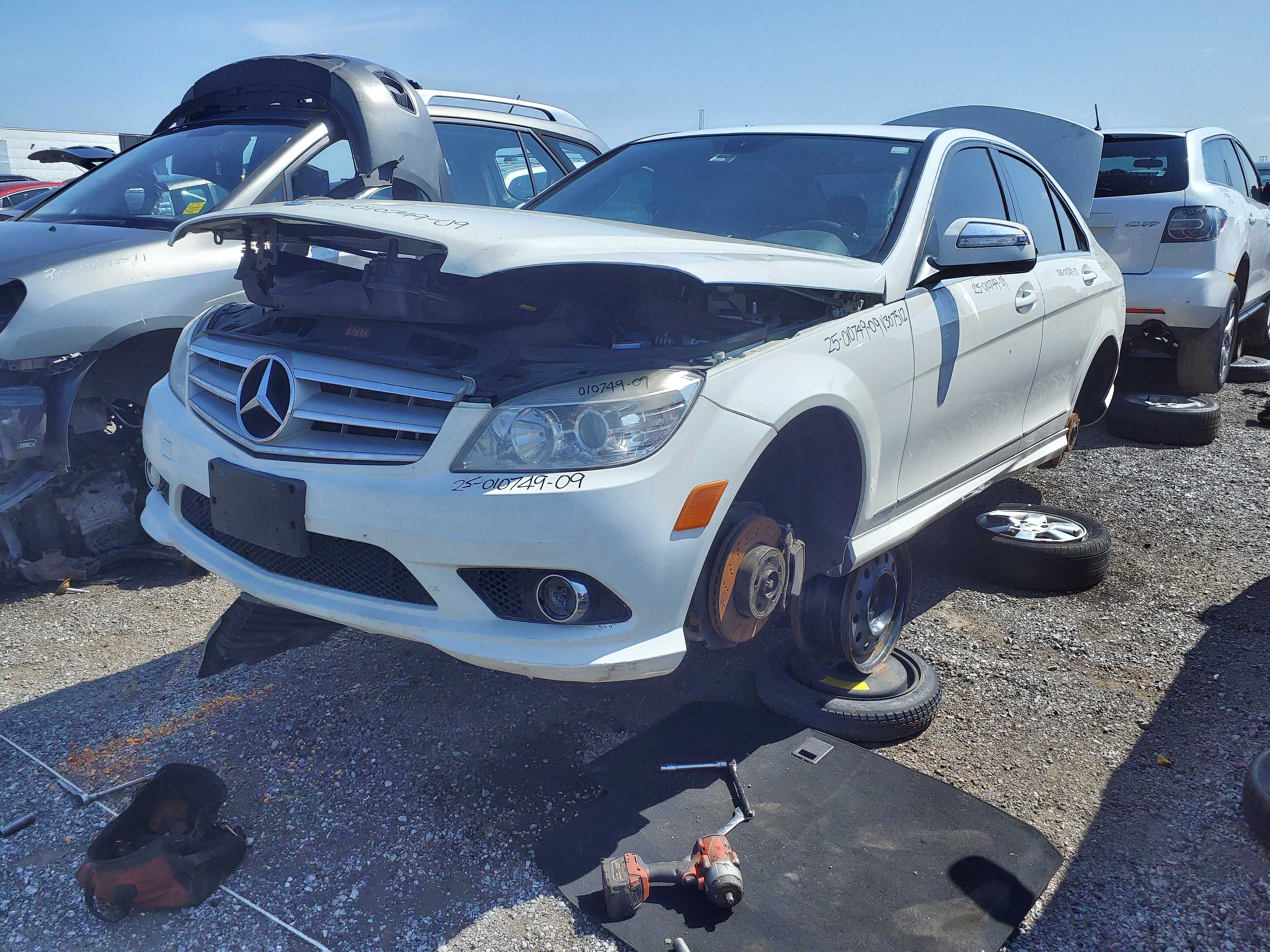 MERCEDES-BENZ C-CLASS 2009
