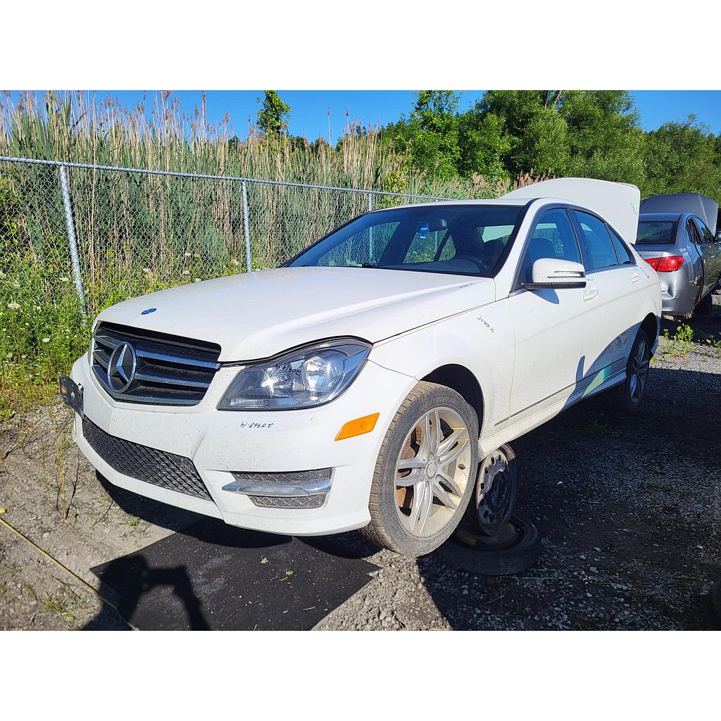 MERCEDES-BENZ C-CLASS 2014