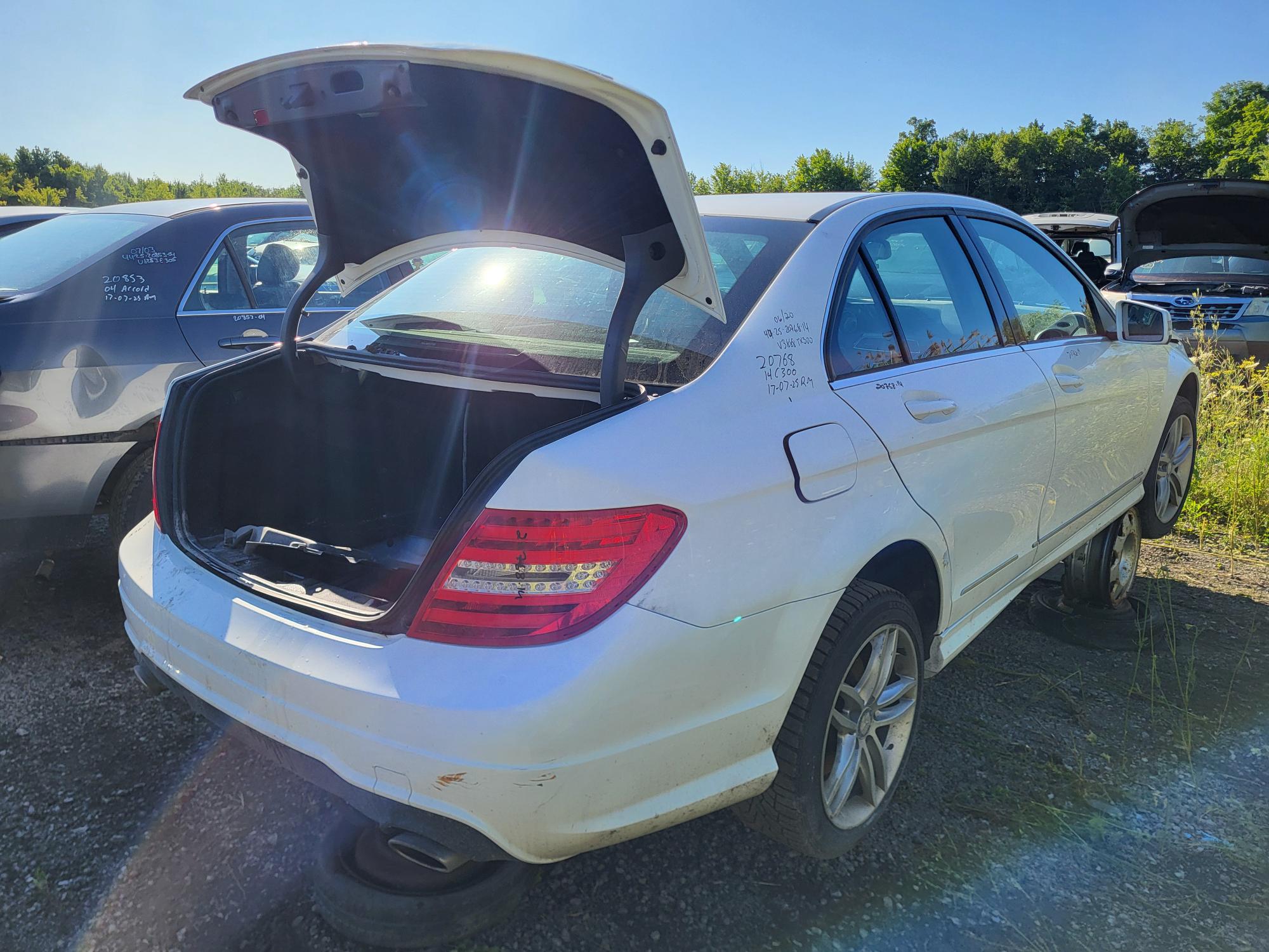 MERCEDES-BENZ C-CLASS 2014
