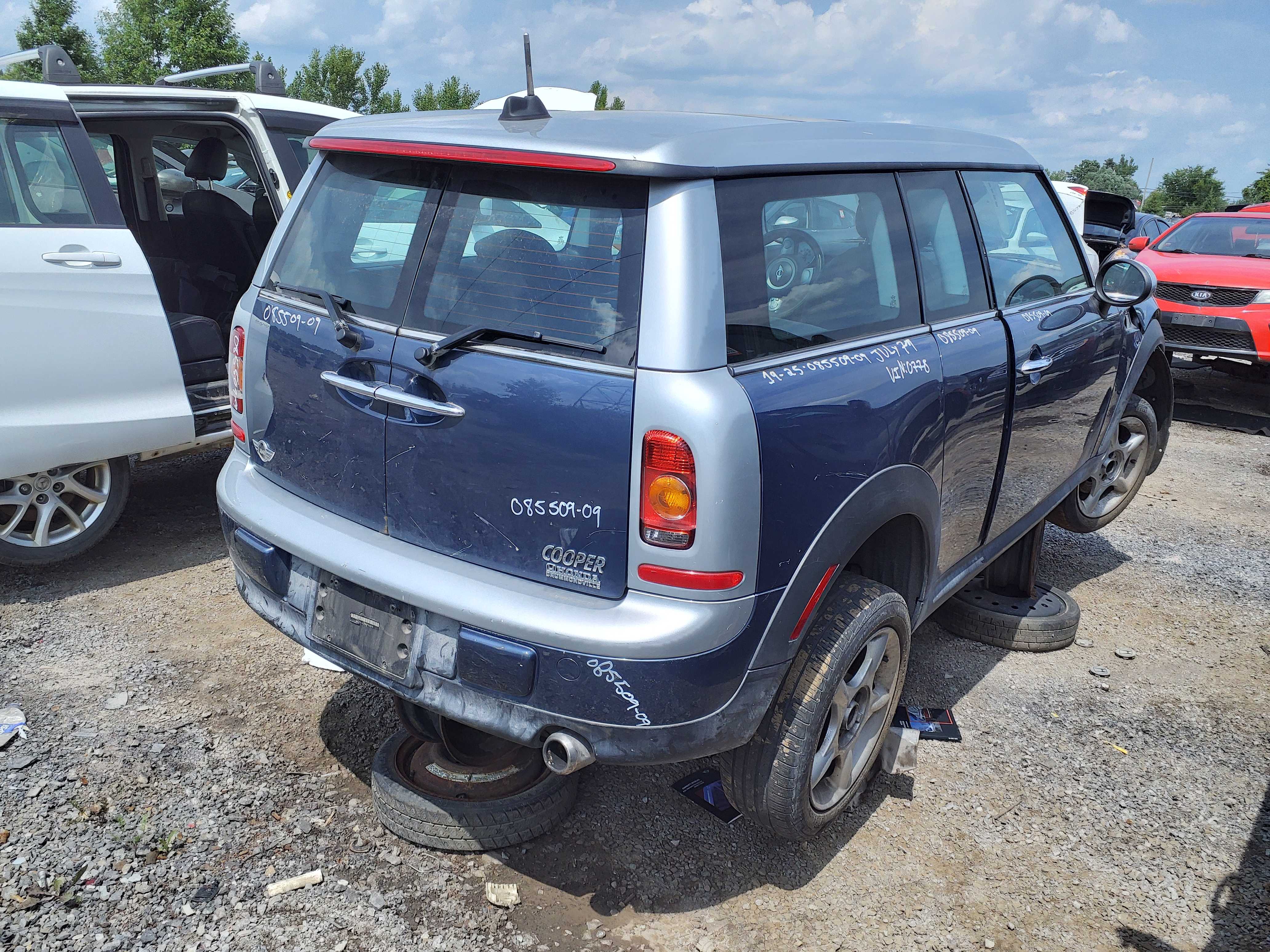 MINI CLUBMAN 2009