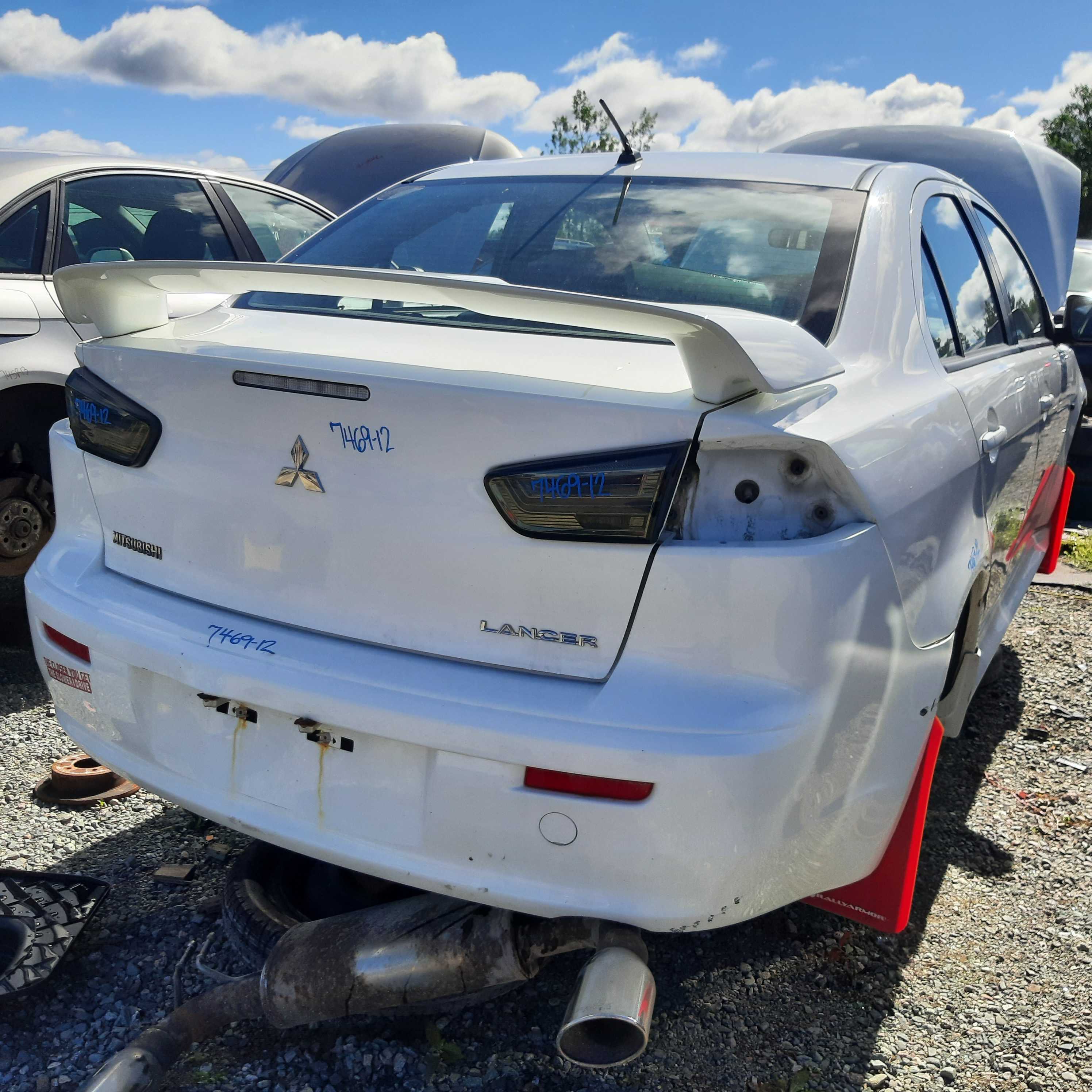 MITSUBISHI LANCER 2012