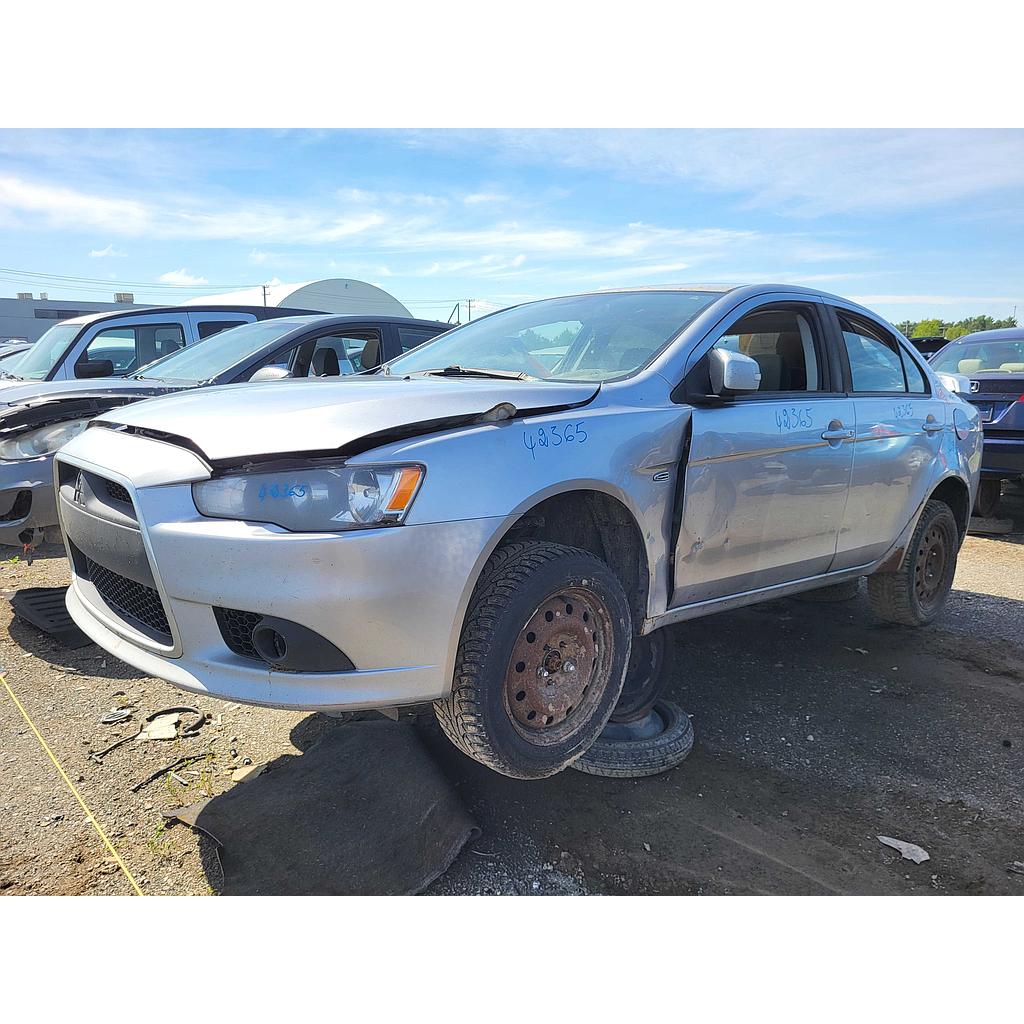 MITSUBISHI LANCER 2015
